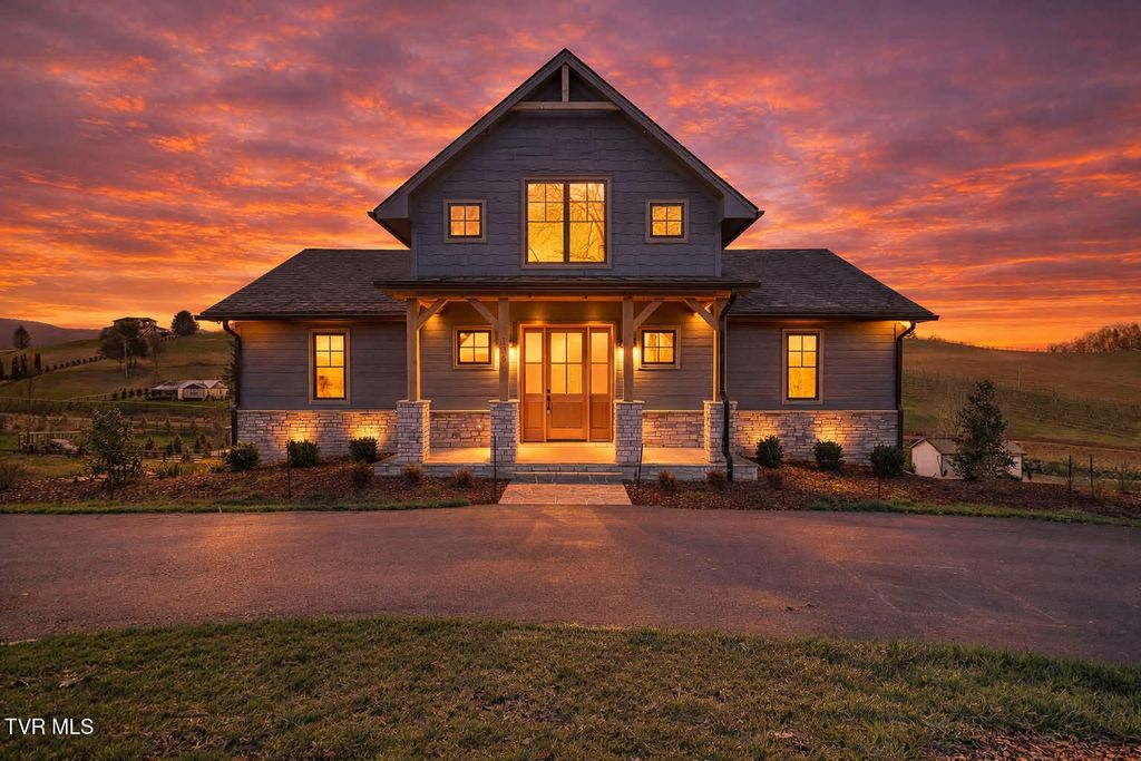 Photo of 136 Farmhouse Village Trail, Butler, TN 37640 (MLS # 9992472)