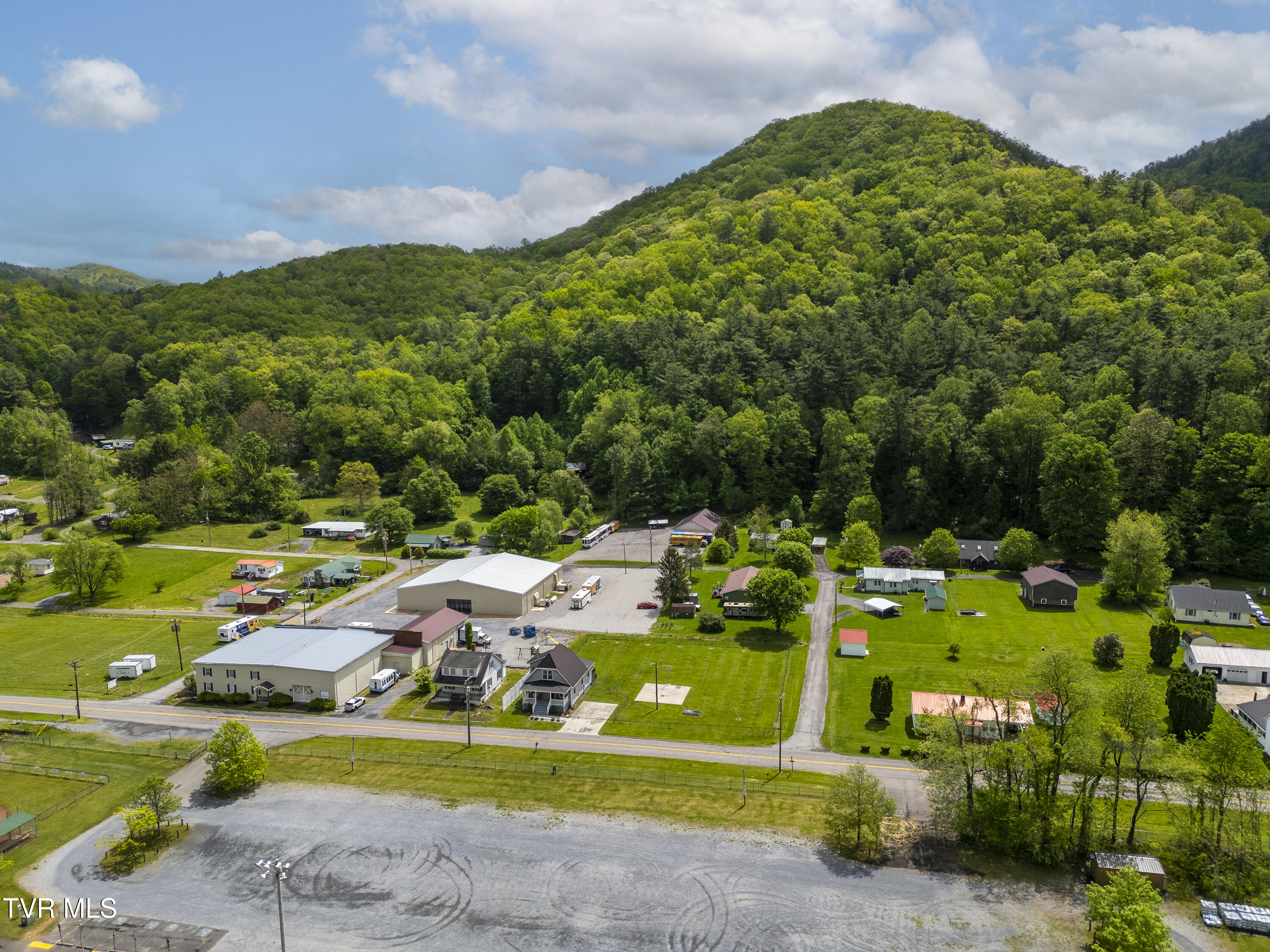 1022 Shady Avenue, Damascus, Virginia image 39