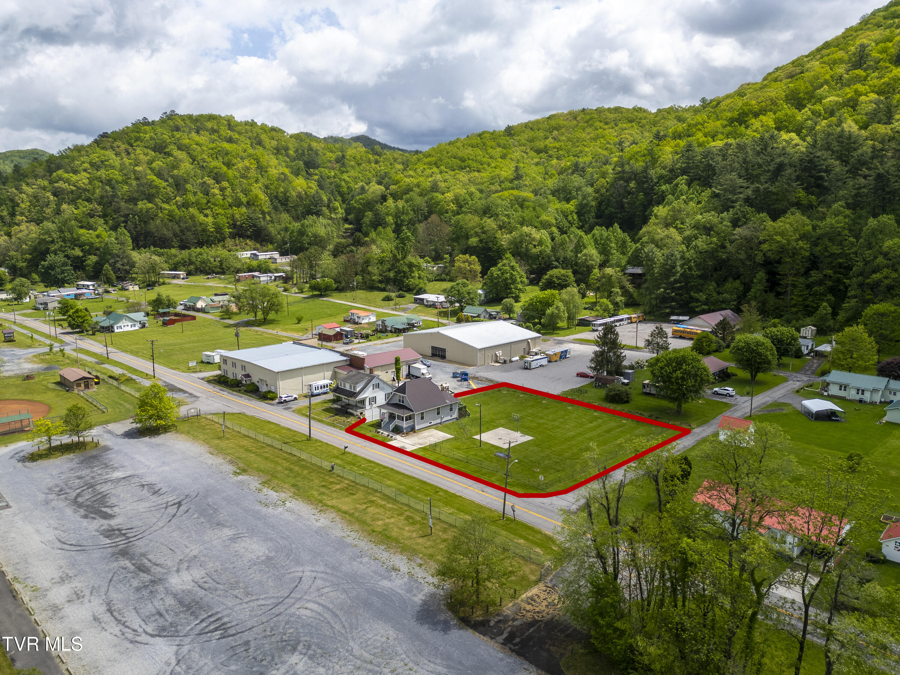 1022 Shady Avenue, Damascus, Virginia image 43