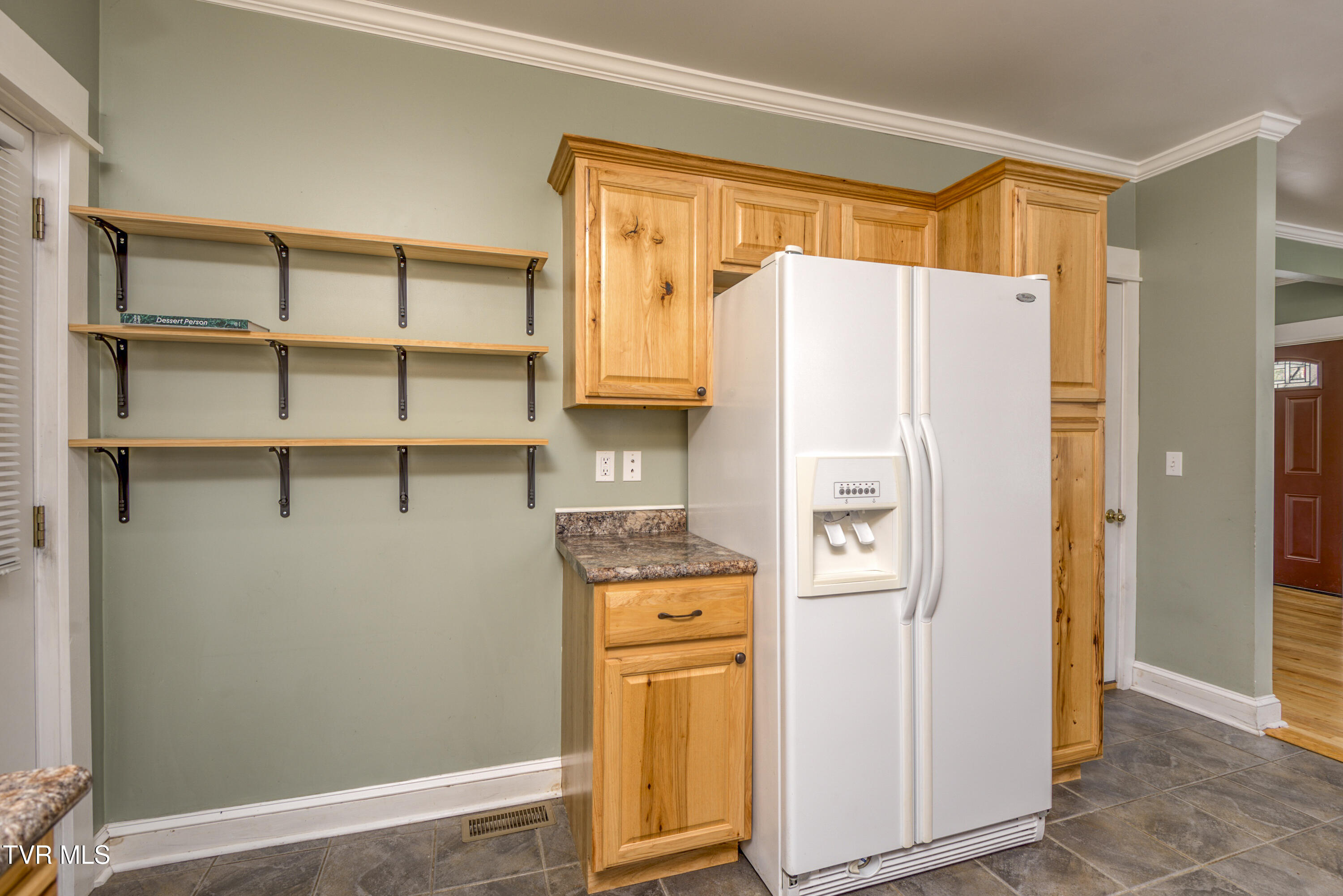 1022 Shady Avenue, Damascus, Virginia image 12