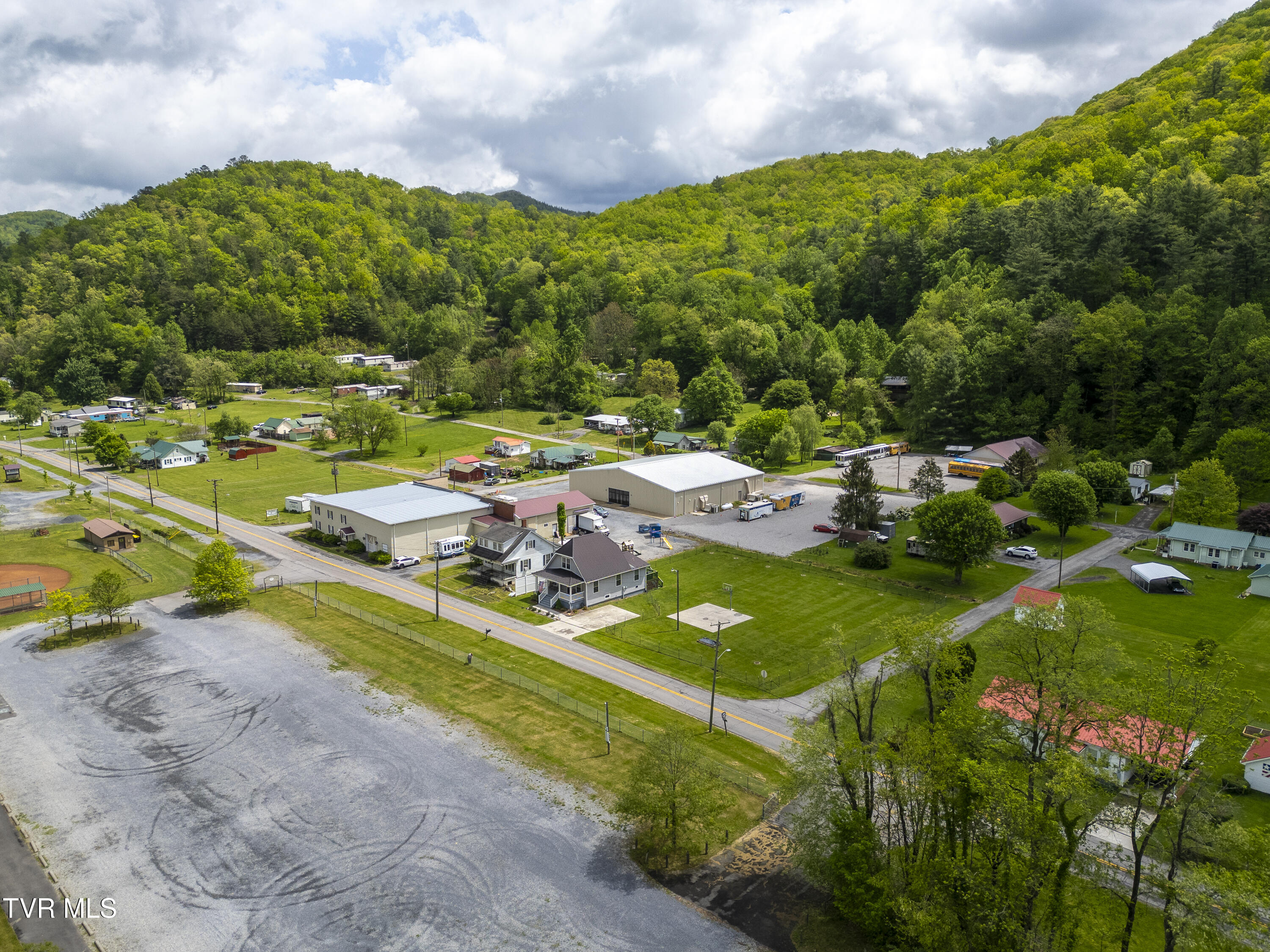 1022 Shady Avenue, Damascus, Virginia image 44