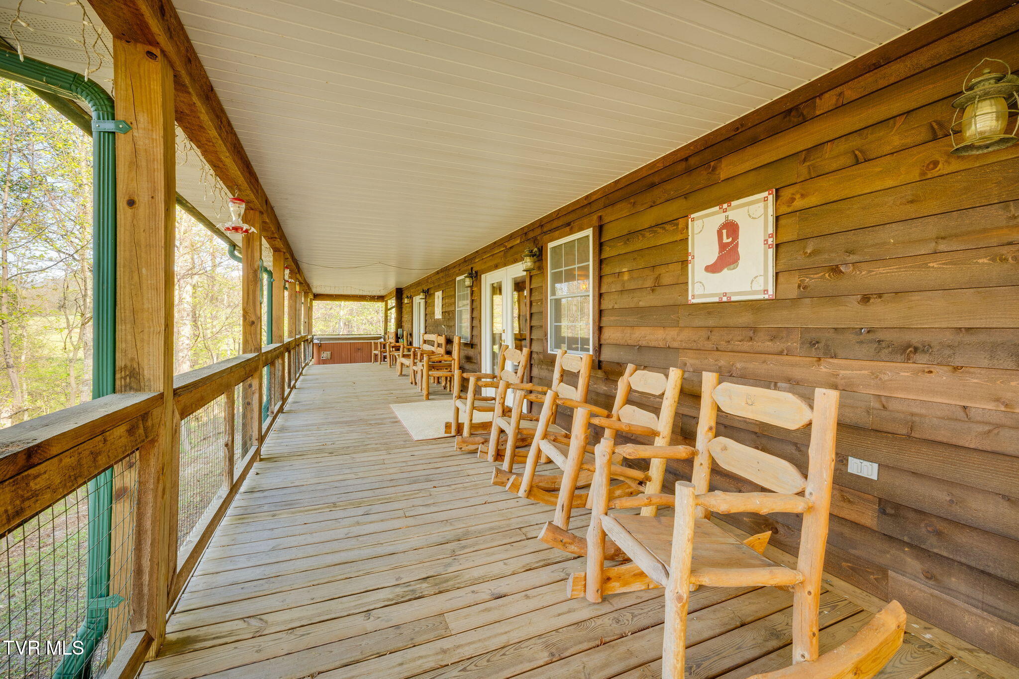 1031 Sol Way, Parrottsville, Tennessee image 8