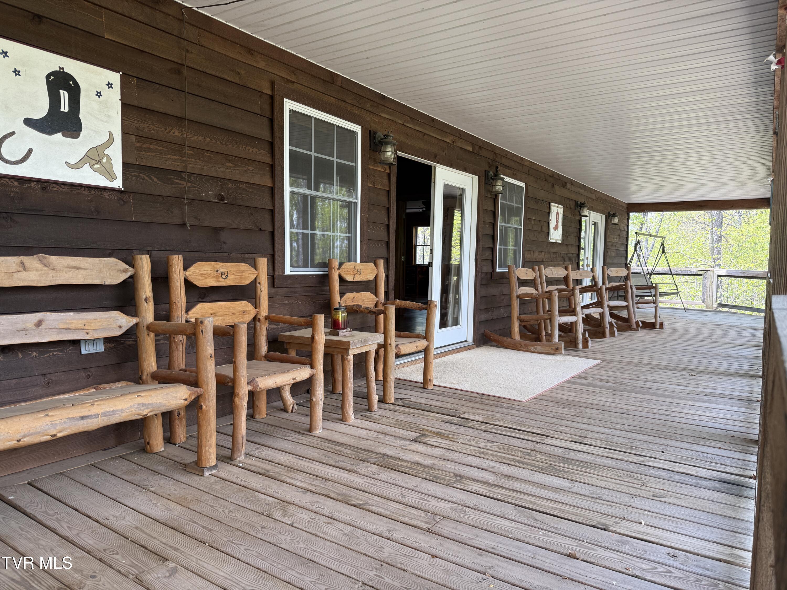 1031 Sol Way, Parrottsville, Tennessee image 10