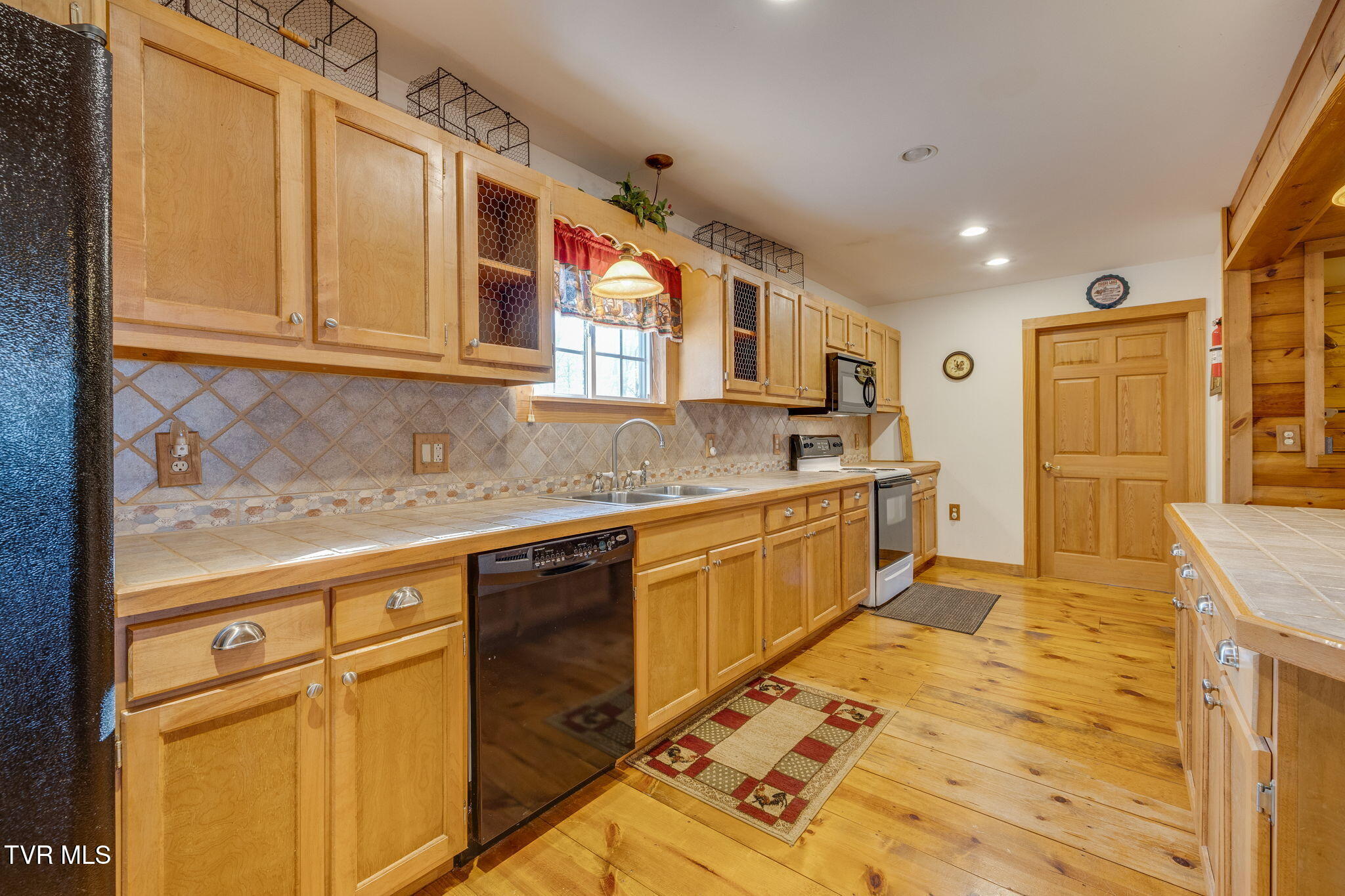 1031 Sol Way, Parrottsville, Tennessee image 38
