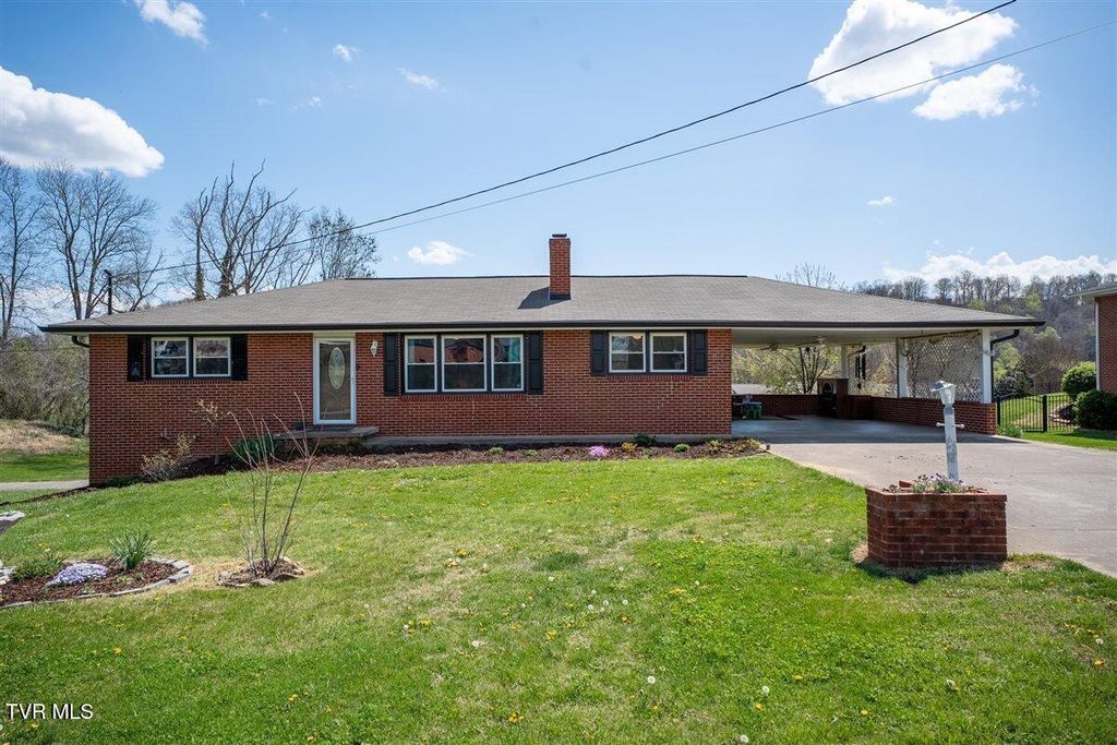 Photo of 1117 Brockway Drive, Kingsport, TN 37663 (MLS # 9993330)