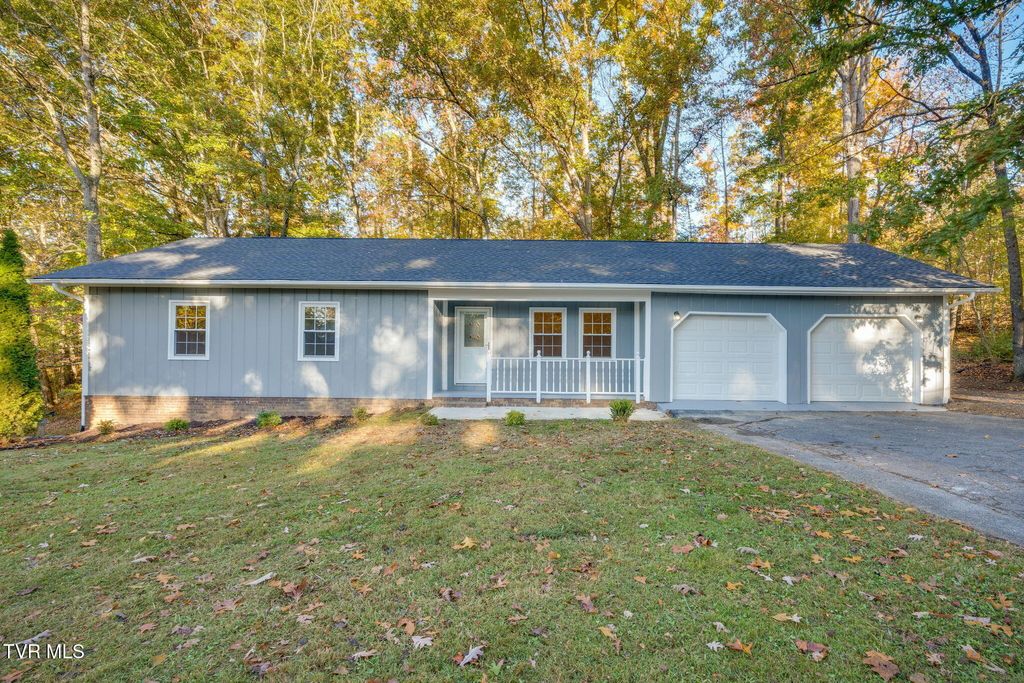 Photo of 506 Edgewood Drive, Mount Carmel, TN 37645 (MLS # 9987477)