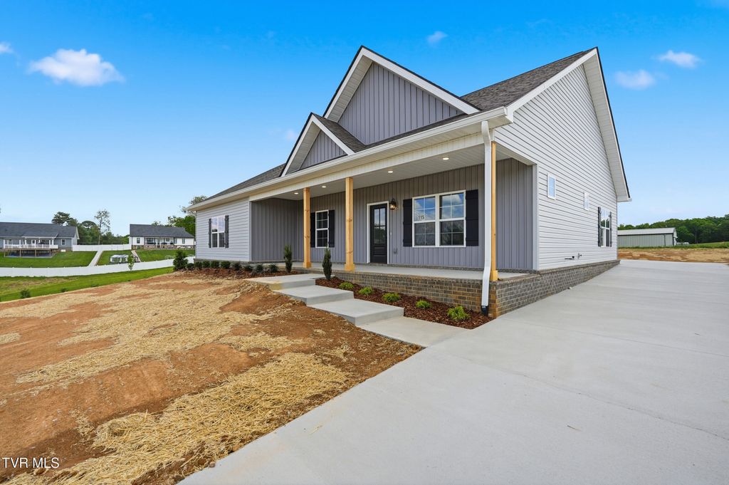 Photo of 115 Emperor Lane, Greeneville, TN 37743 (MLS # 9994188)