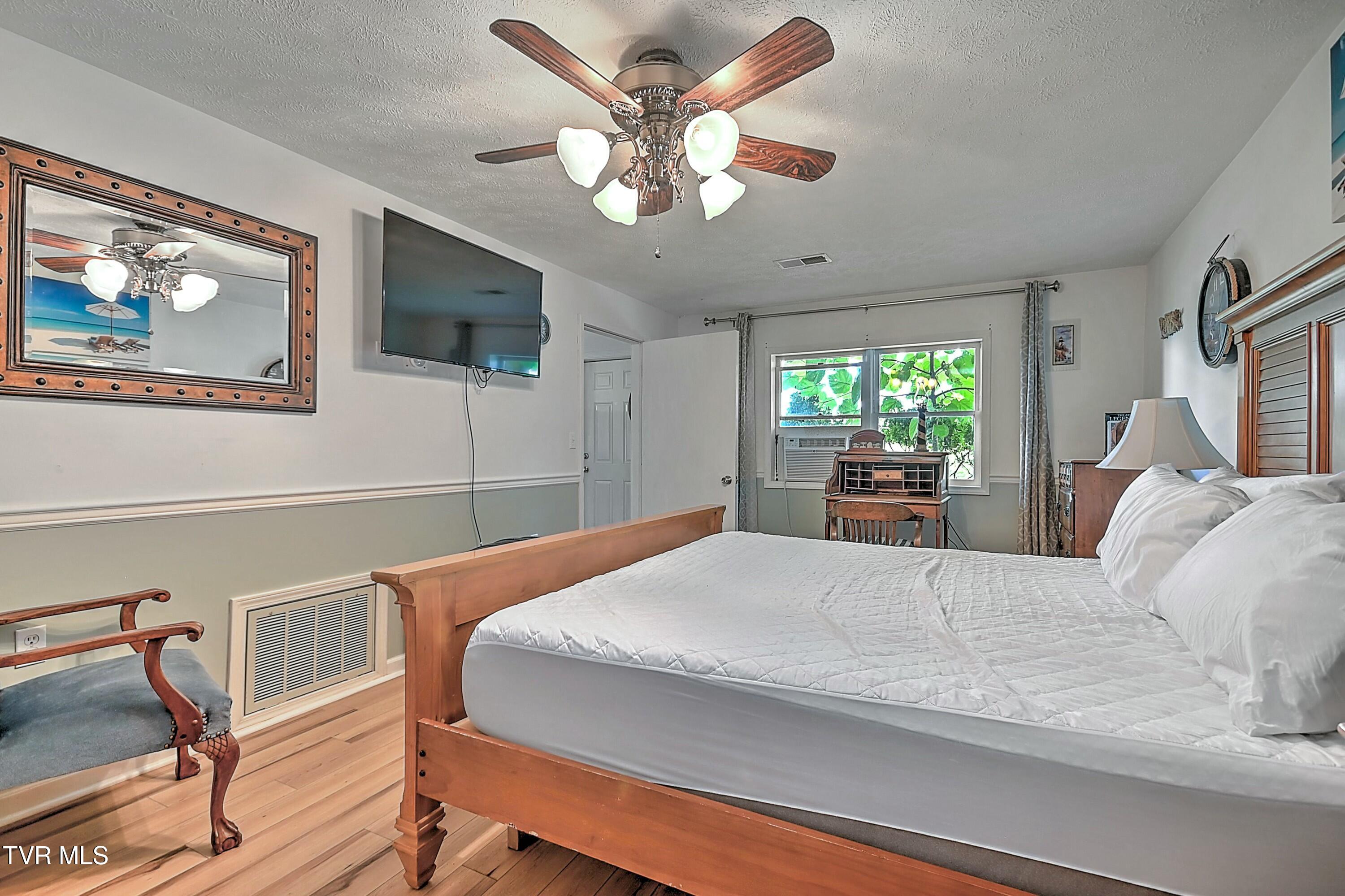 28248 Hillman Highway, Meadowview, Virginia image 24