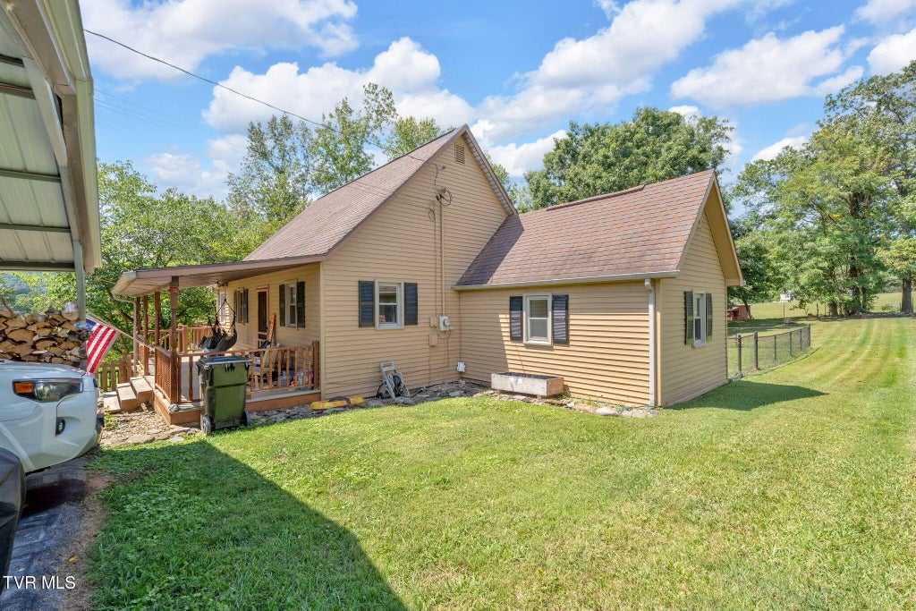 Photo of 133 Deacon Creek Road, Erwin, TN 37650 (MLS # 9985237)