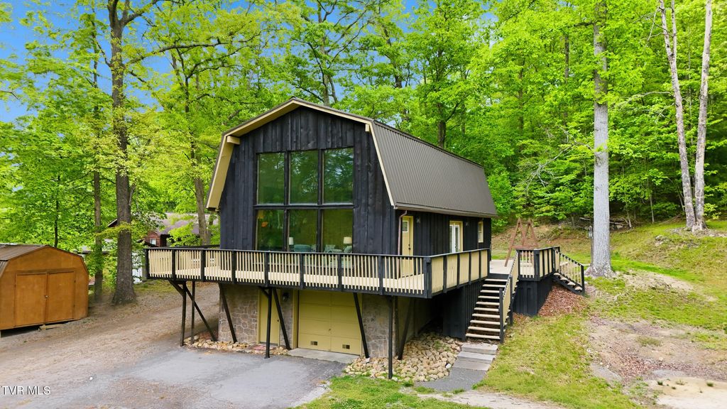 Photo of 8439 Pendleton Road, Wise, VA 24293 (MLS # 9995605)