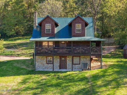 Photo of 375 Mulberry Road, Greeneville, TN 37745 (MLS # 10002398)