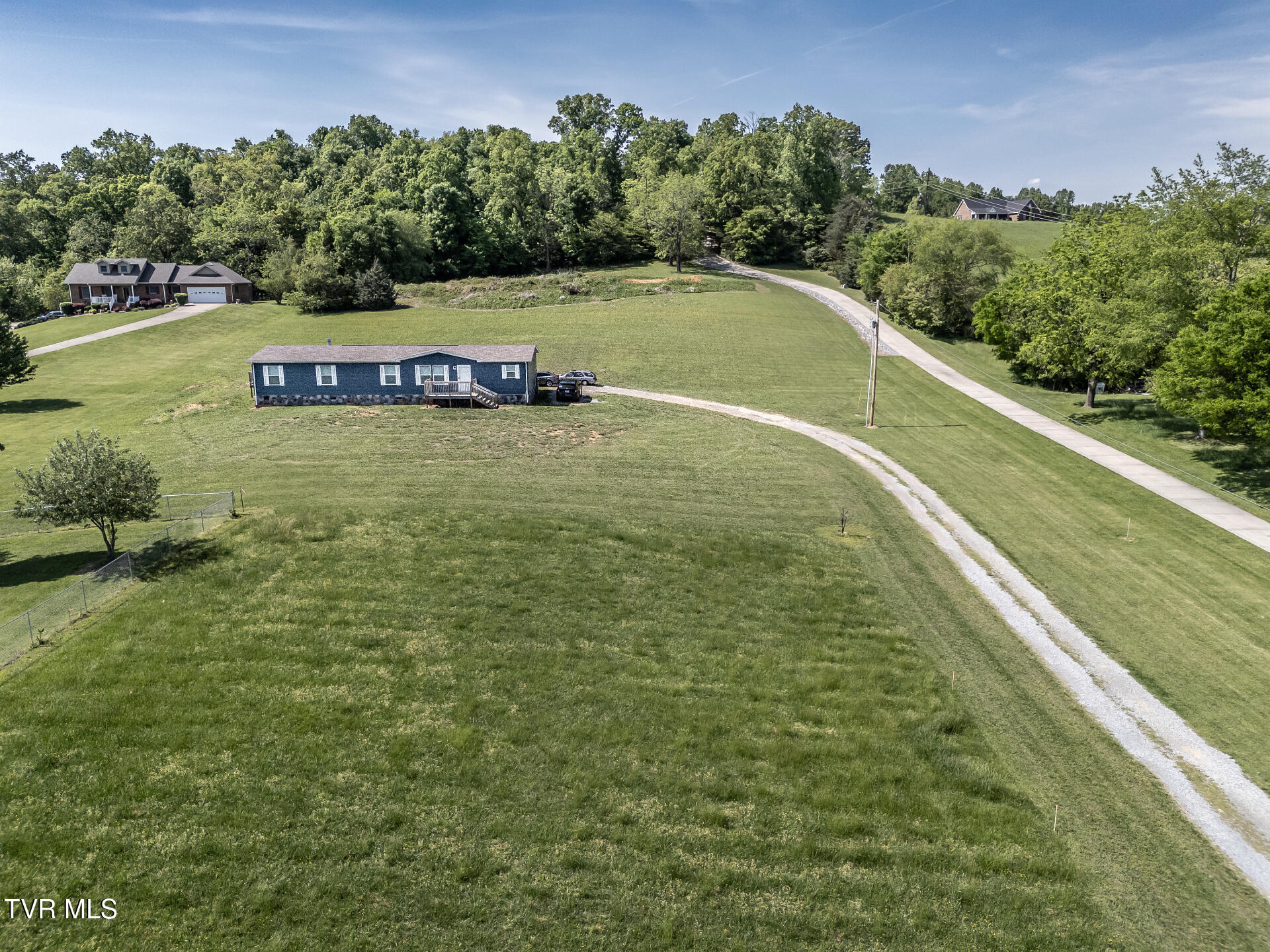 2774 Newport Highway, Greeneville, Tennessee image 9