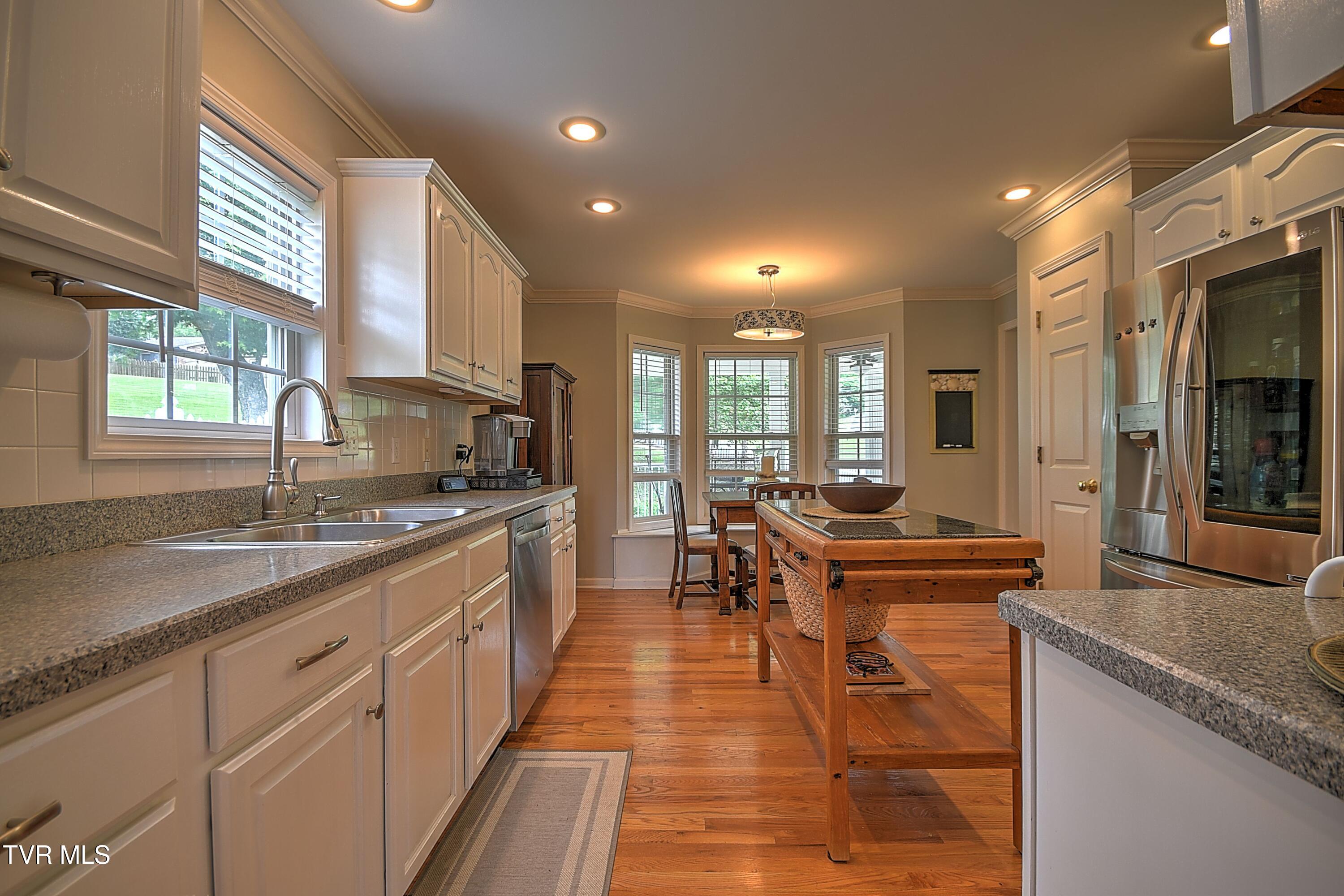 307 Hunters Crossing Lane, Kingsport, Tennessee image 22