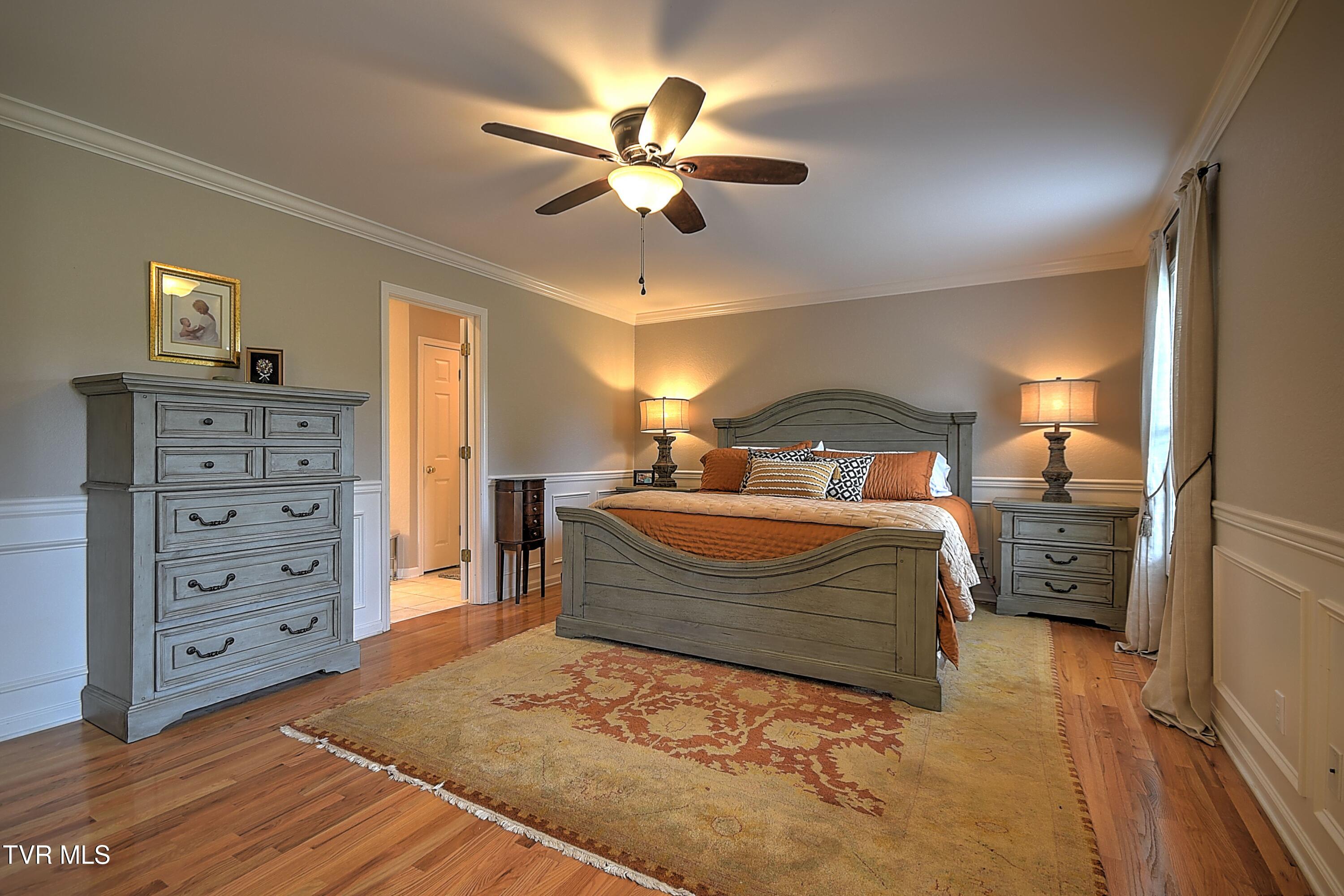 307 Hunters Crossing Lane, Kingsport, Tennessee image 5
