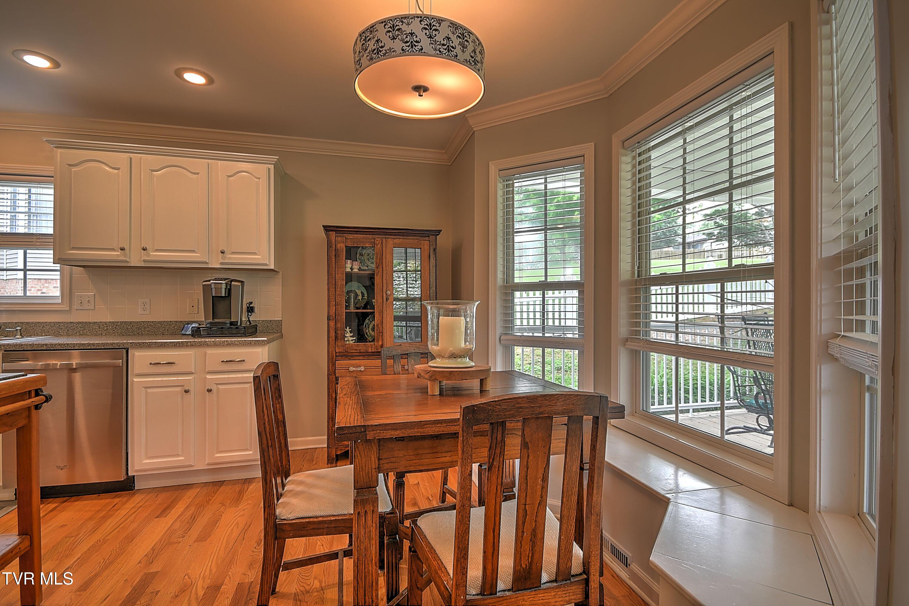 307 Hunters Crossing Lane, Kingsport, Tennessee image 30