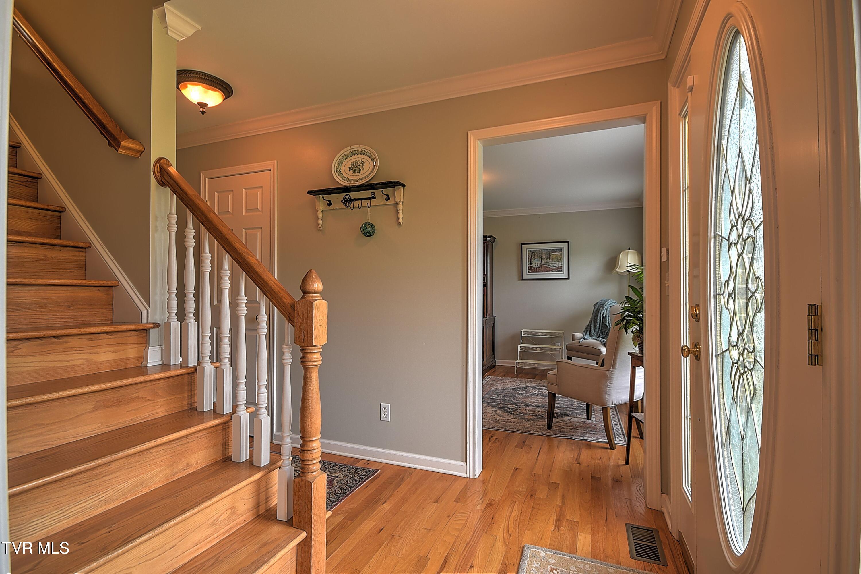 307 Hunters Crossing Lane, Kingsport, Tennessee image 11