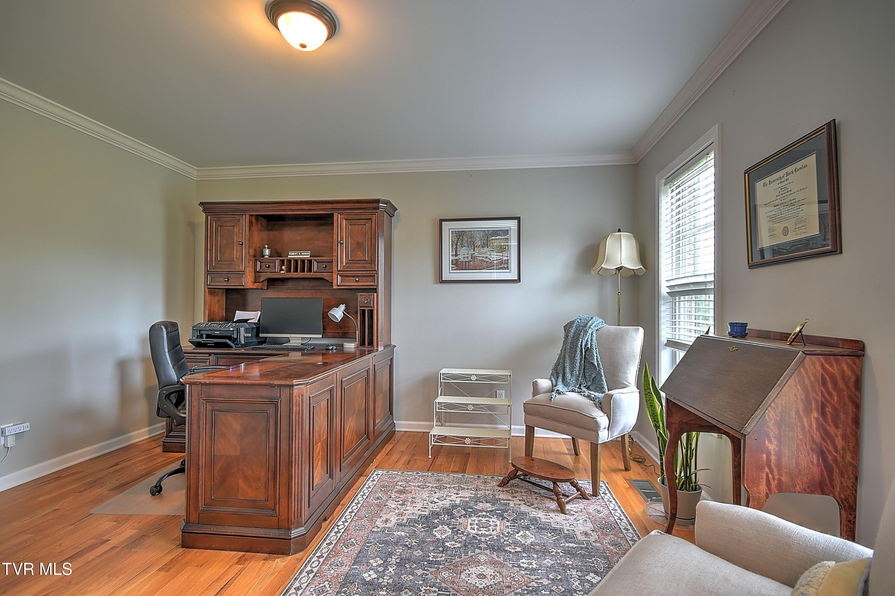 307 Hunters Crossing Lane, Kingsport, Tennessee image 12