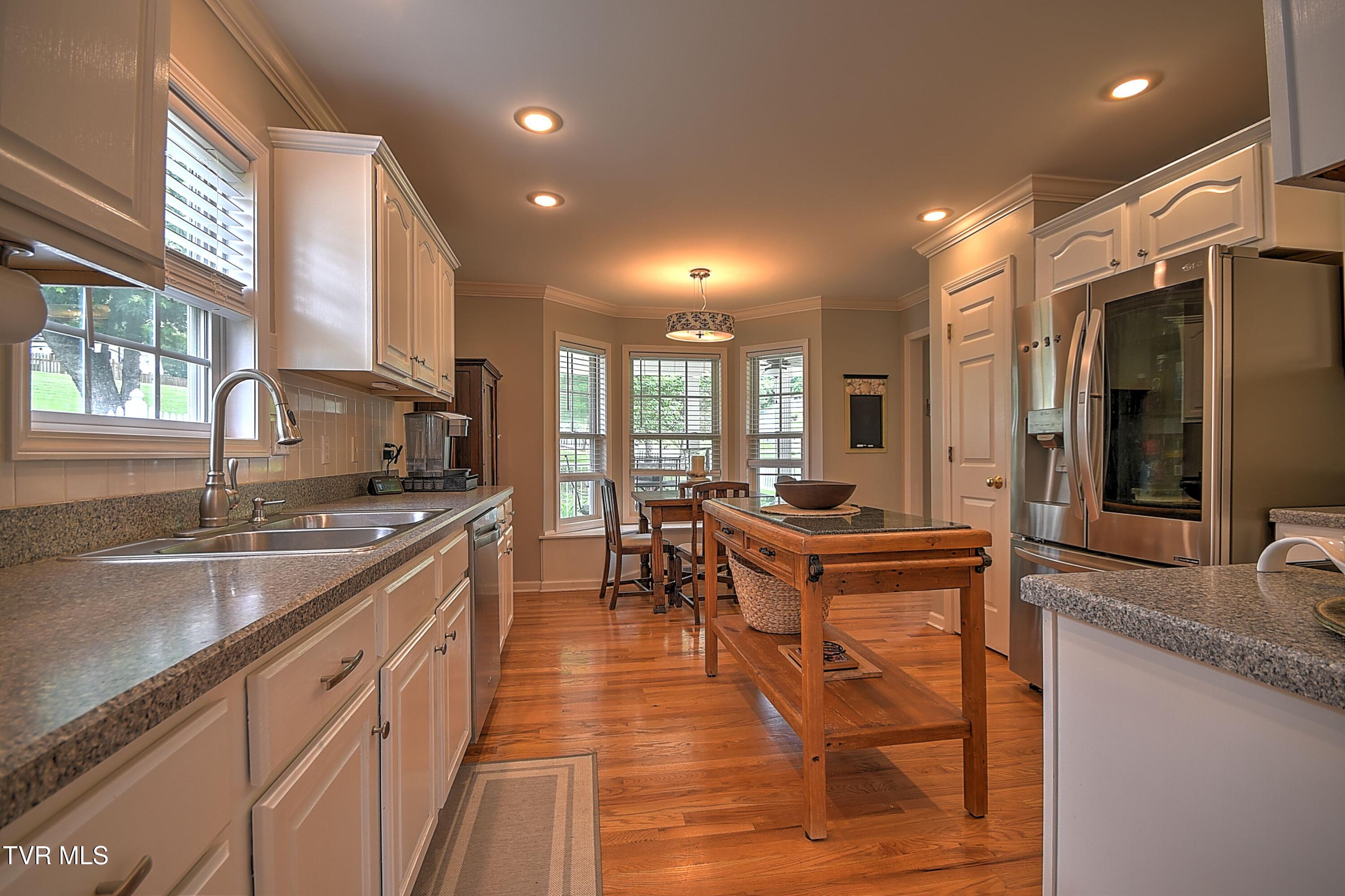 307 Hunters Crossing Lane, Kingsport, Tennessee image 21