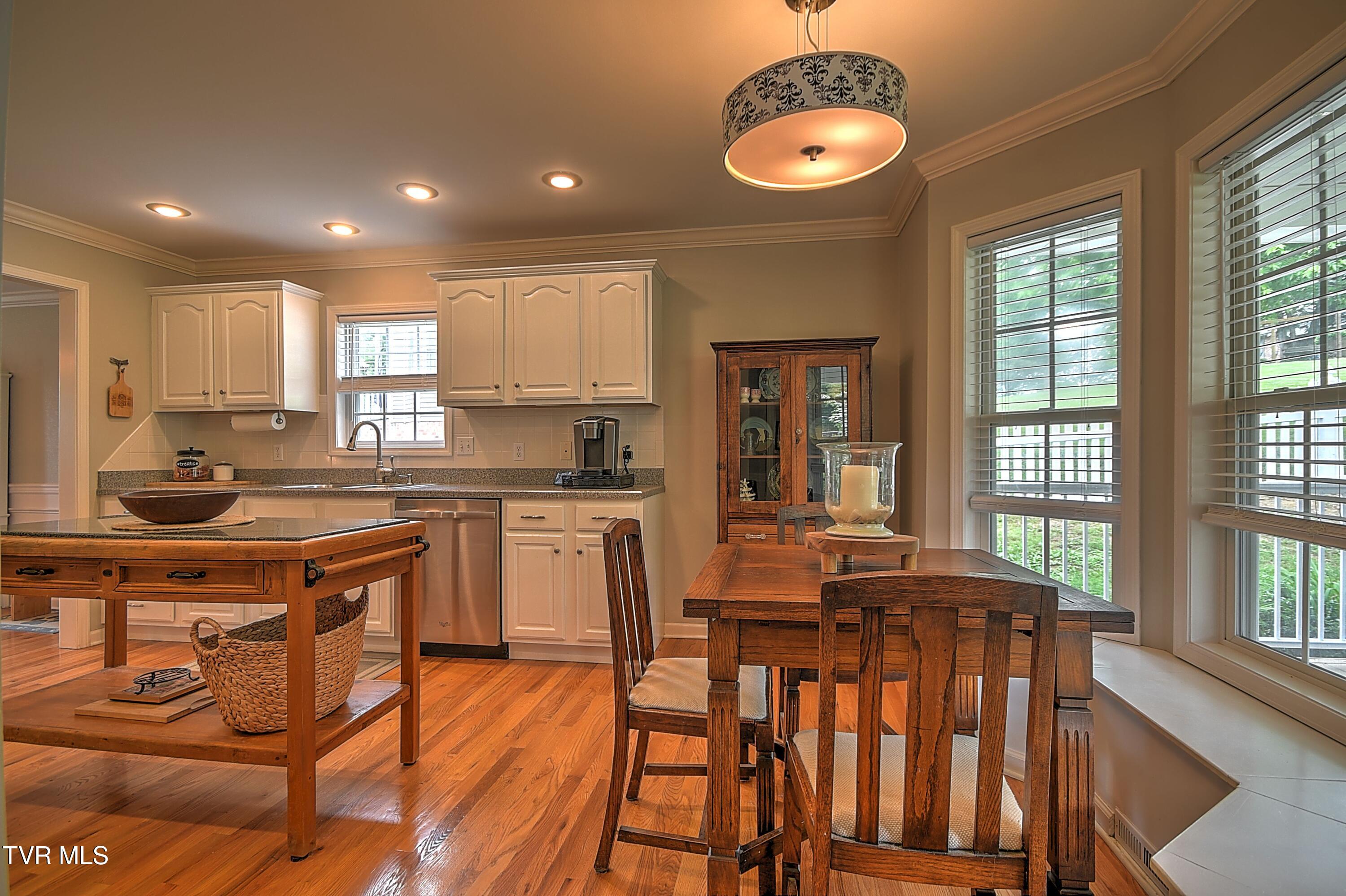 307 Hunters Crossing Lane, Kingsport, Tennessee image 31