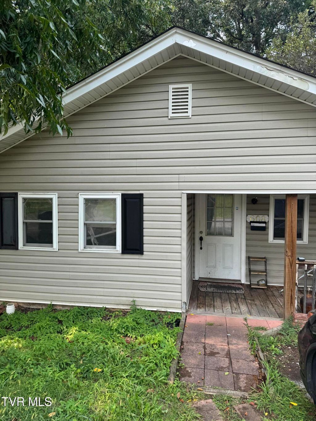 Photo of 608 Wilson Avenue, Johnson City, TN 37604 (MLS # 9985484)