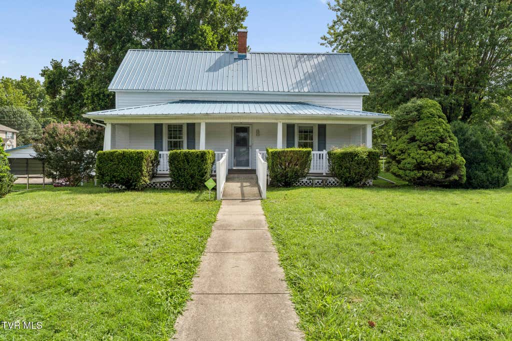 Photo of 3119 Walnut Street, Johnson City, TN 37604 (MLS # 9999213)
