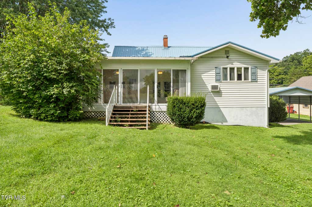 Photo of 3119 Walnut Street, Johnson City, TN 37604 (MLS # 9999213)