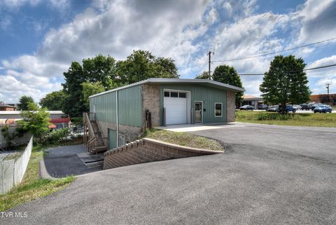 2420 Susannah Street Johnson City TN 37601