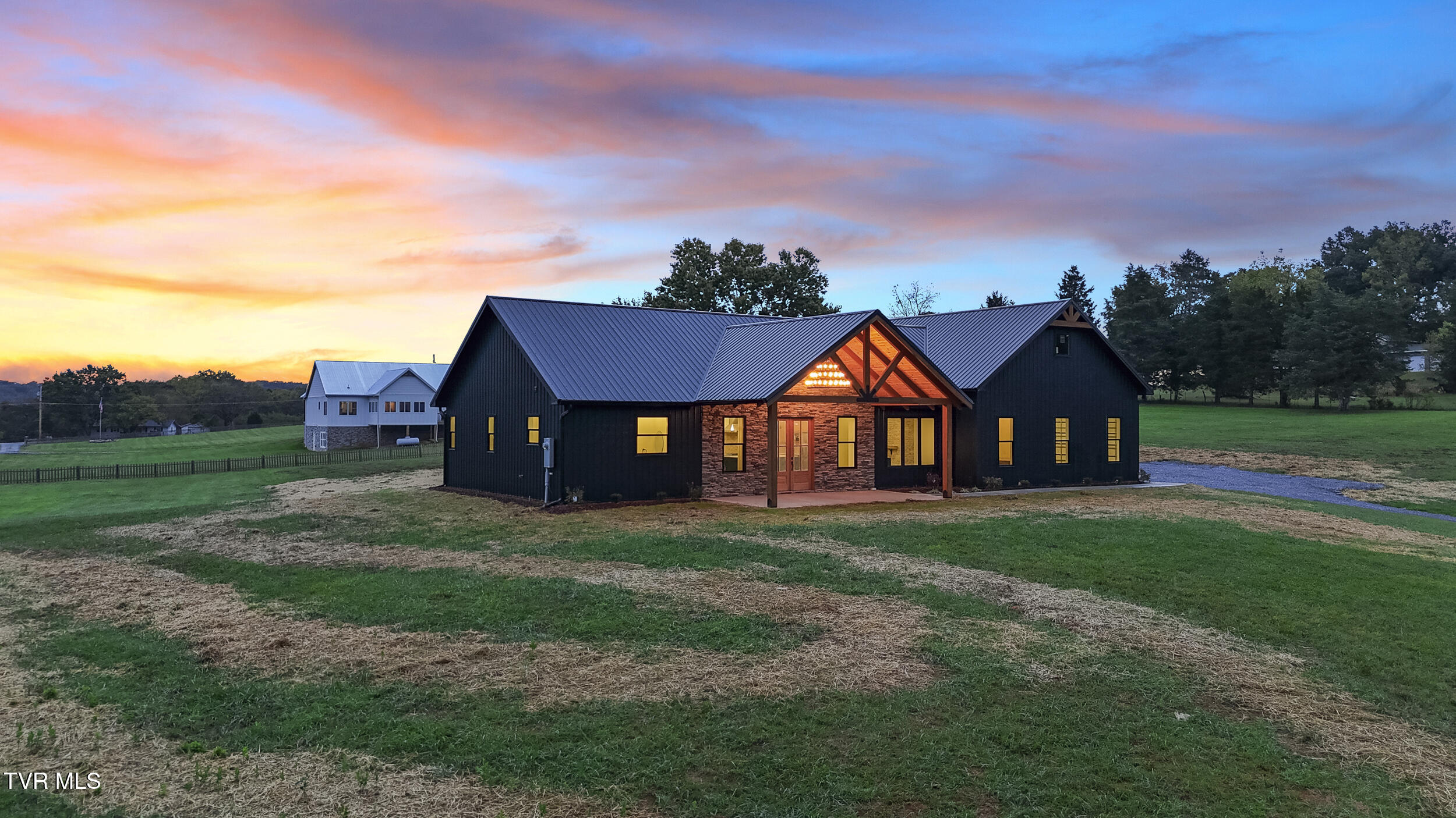 260 Shannon View Road