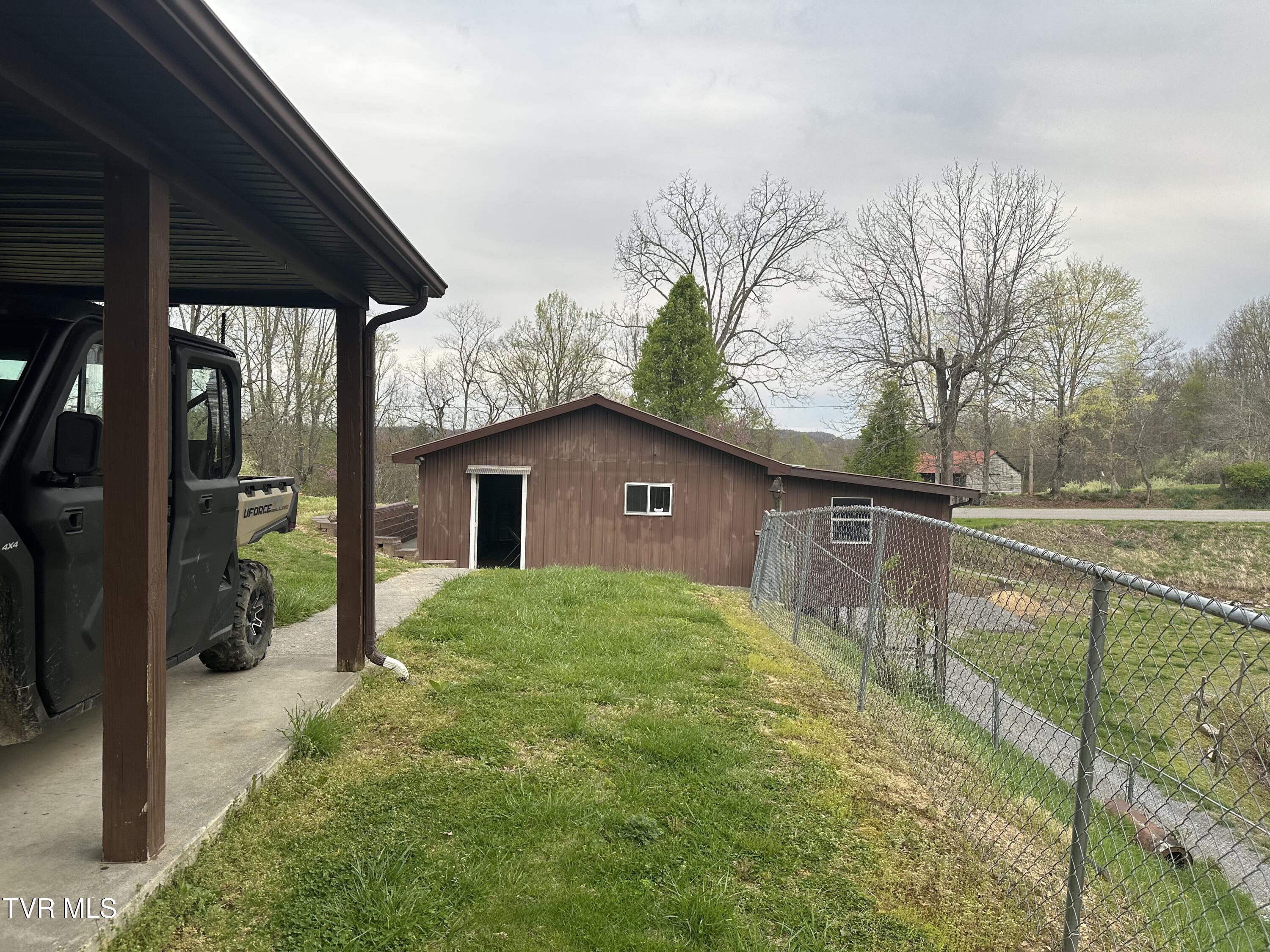 1456 Osbornes Gap Road, Clintwood, Virginia image 6