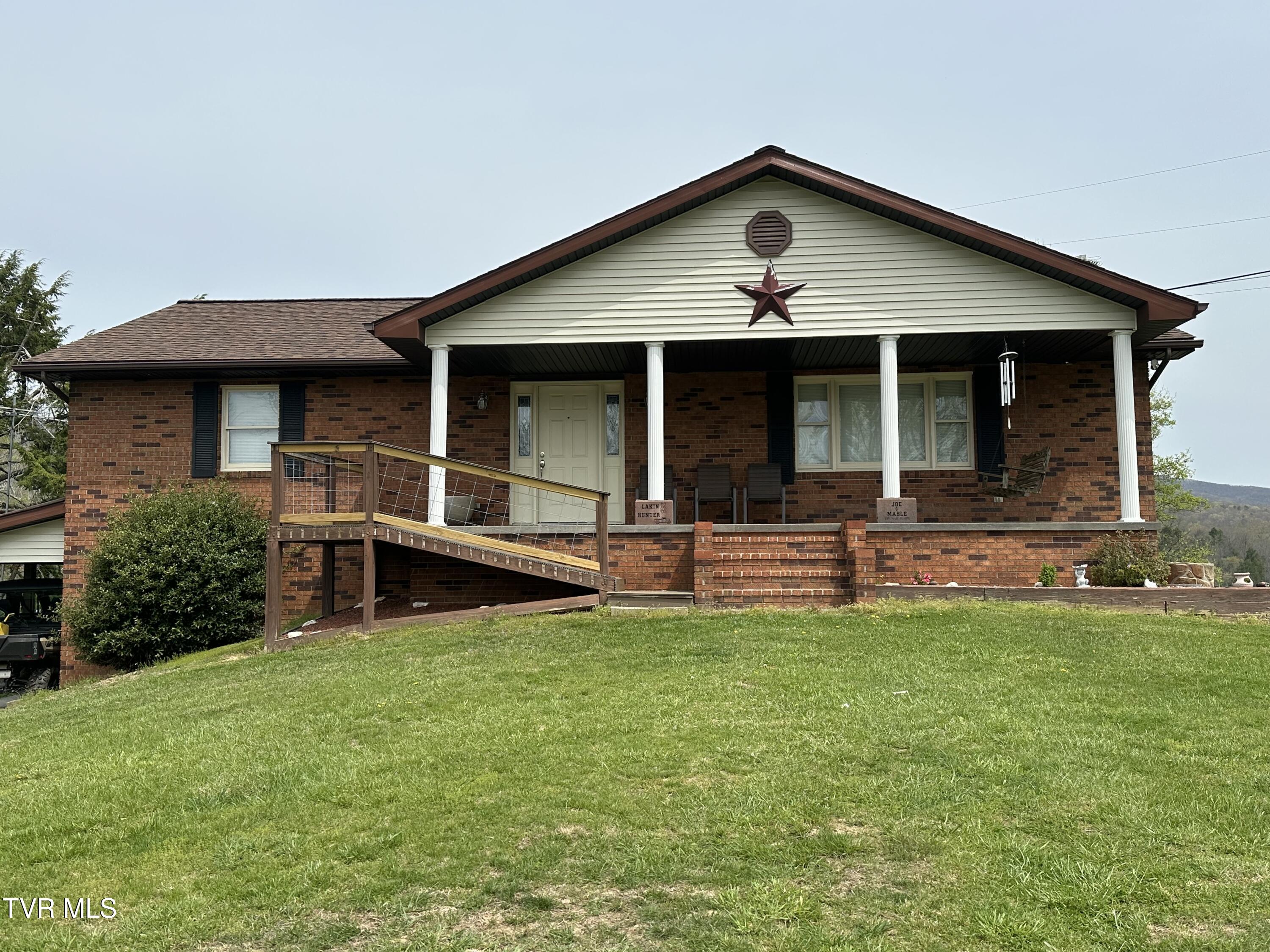 1456 Osbornes Gap Road, Clintwood, Virginia image 1