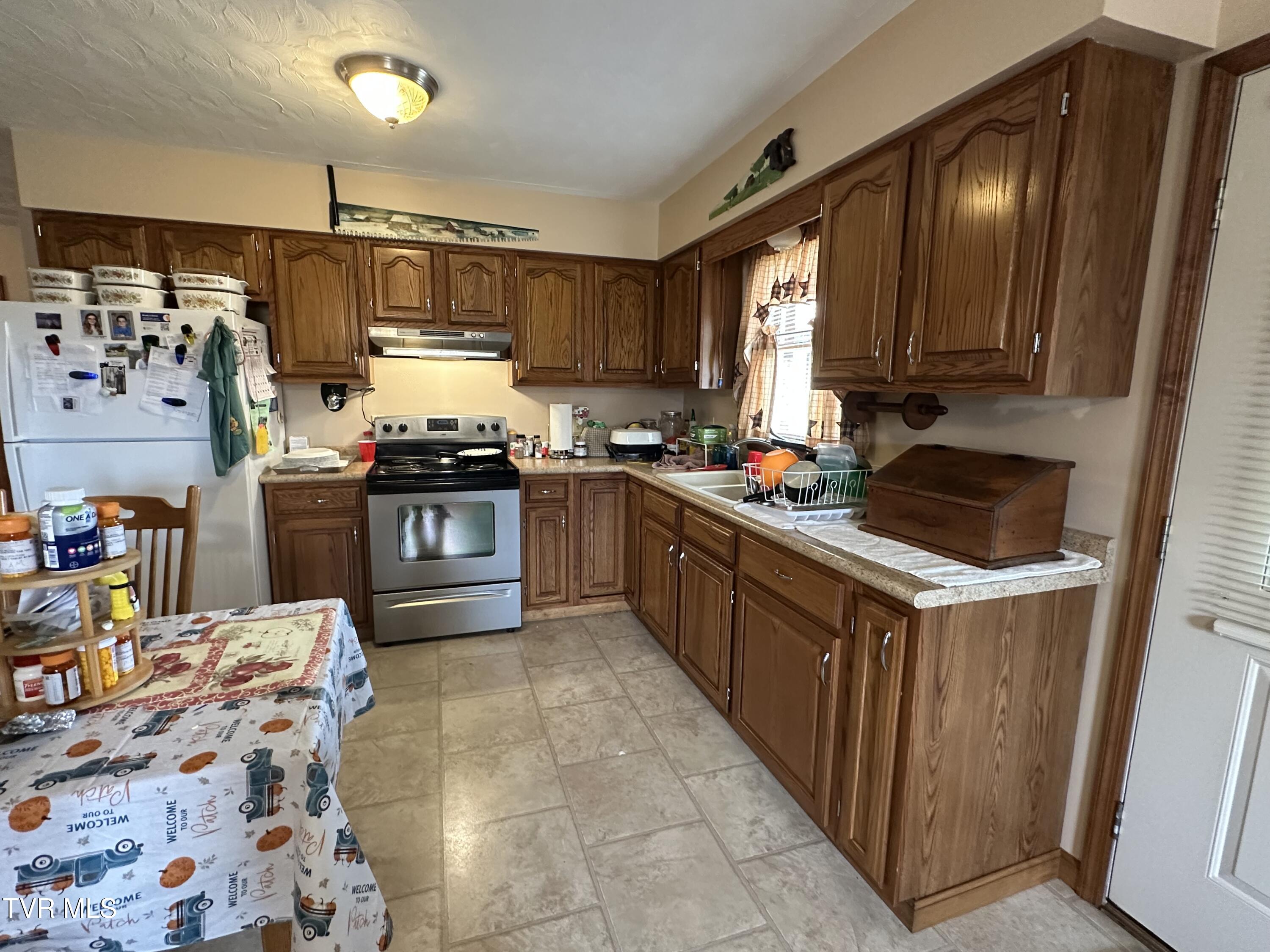 1456 Osbornes Gap Road, Clintwood, Virginia image 12