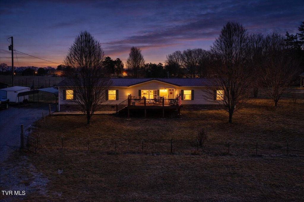 Photo of 125 Astor Bowers Road, Greeneville, TN 37743 (MLS # 9991359)