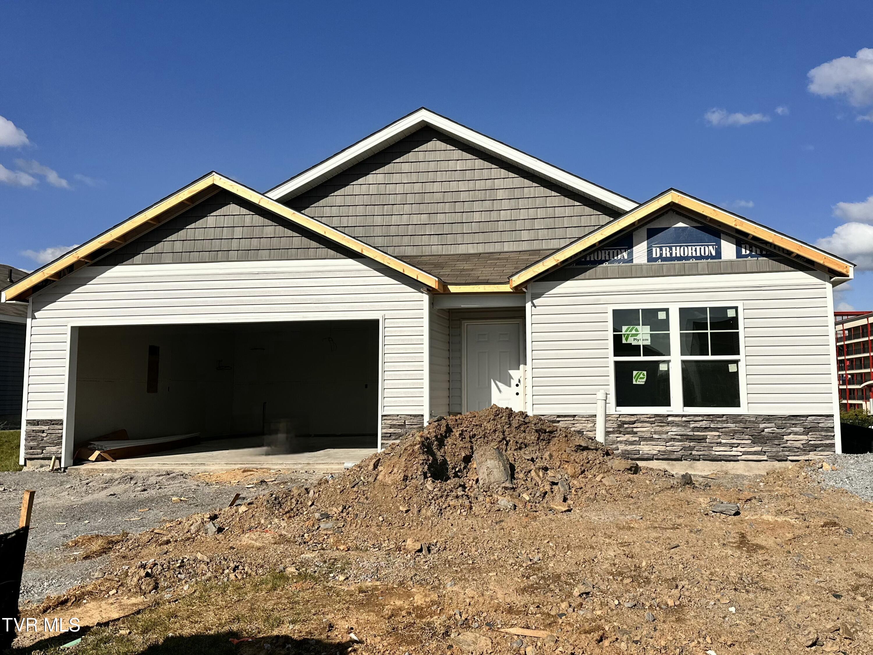 101 Crawford Circle, Bristol, Tennessee image 2