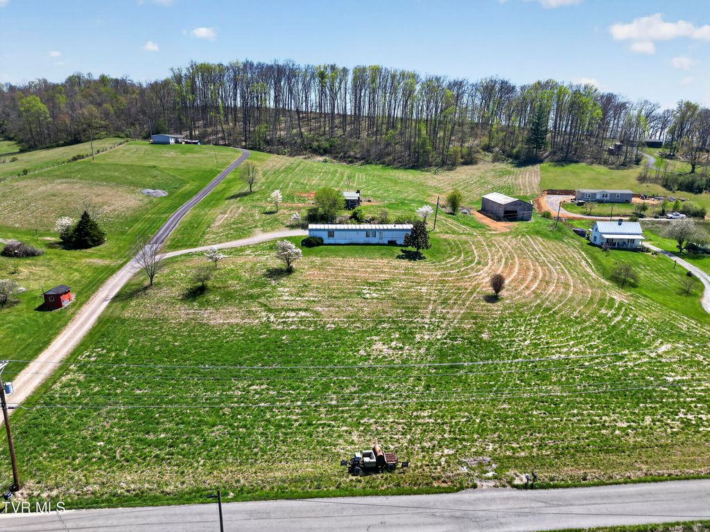 Photo of 18278 Repass Road, Abingdon, VA 24210 (MLS # 9995008)
