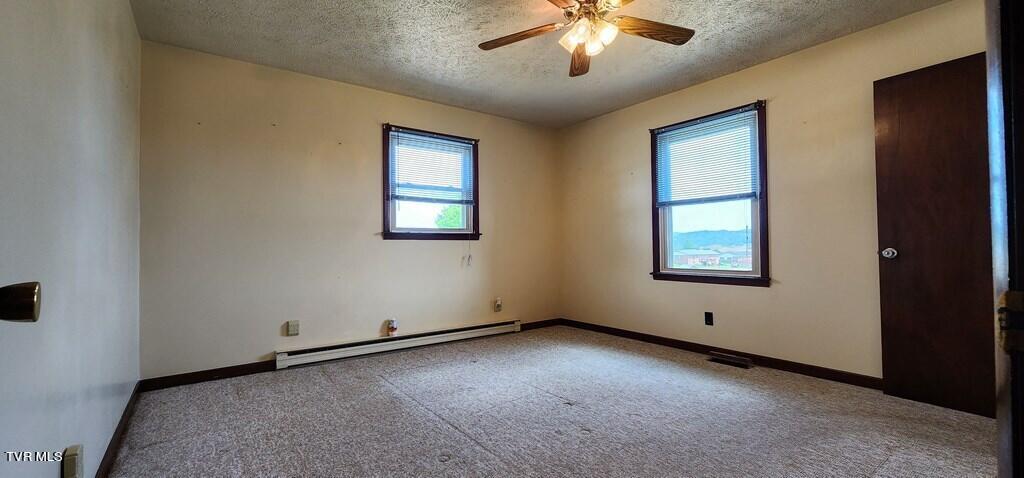 18 Rogers Circle, Castlewood, Virginia image 16