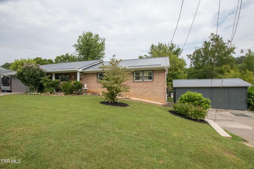 Photo of 3770 Weaver Pike, Bristol, TN 37620 (MLS # 9999305)