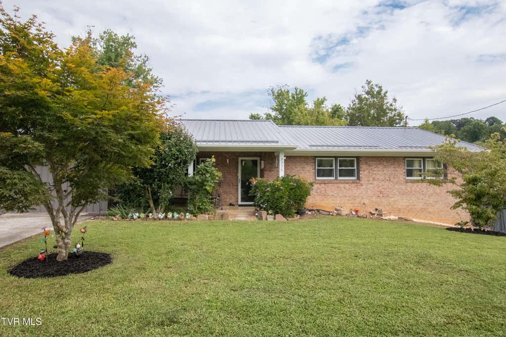 Photo of 3770 Weaver Pike, Bristol, TN 37620 (MLS # 9999305)