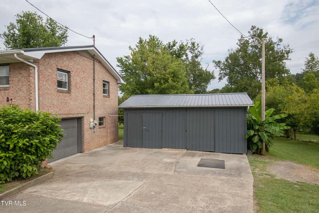 Photo of 3770 Weaver Pike, Bristol, TN 37620 (MLS # 9999305)