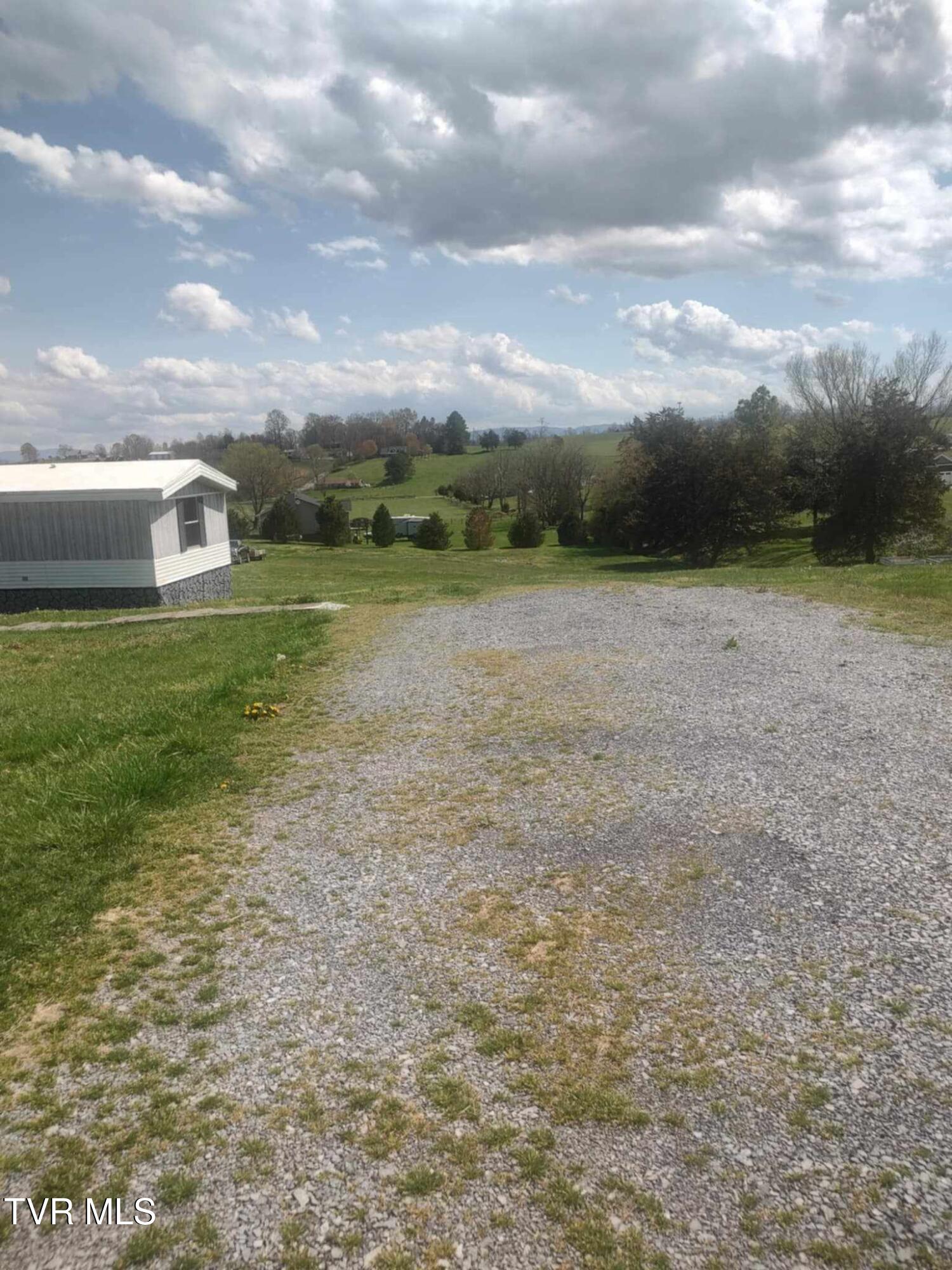 303 Cd Williams Road, Telford, Tennessee image 4