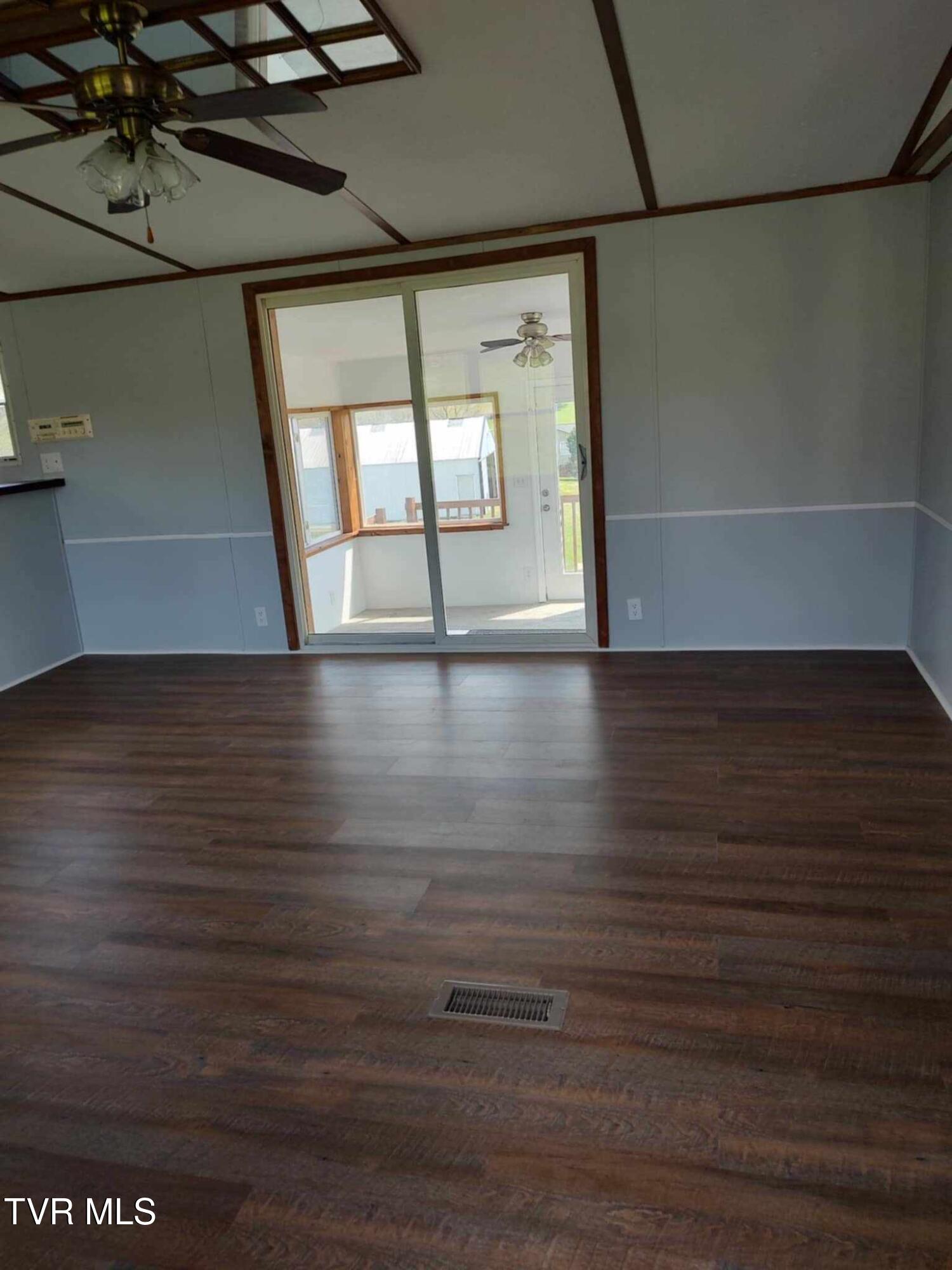 303 Cd Williams Road, Telford, Tennessee image 10
