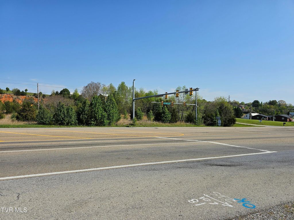 Photo of 181 Andrew Johnson Hwy., Greeneville, TN 37745 (MLS # 9978753)