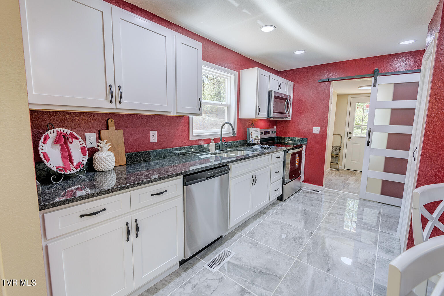 108 Sunrise Drive, Greeneville, Tennessee image 7