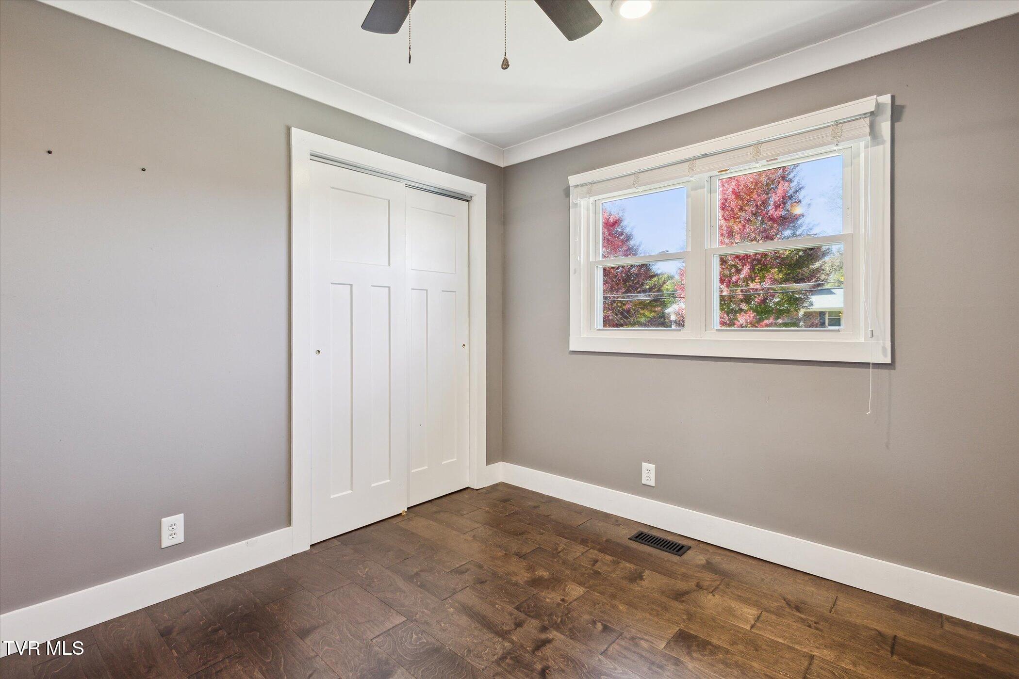 509 Meadow Lane, Kingsport, Tennessee image 21