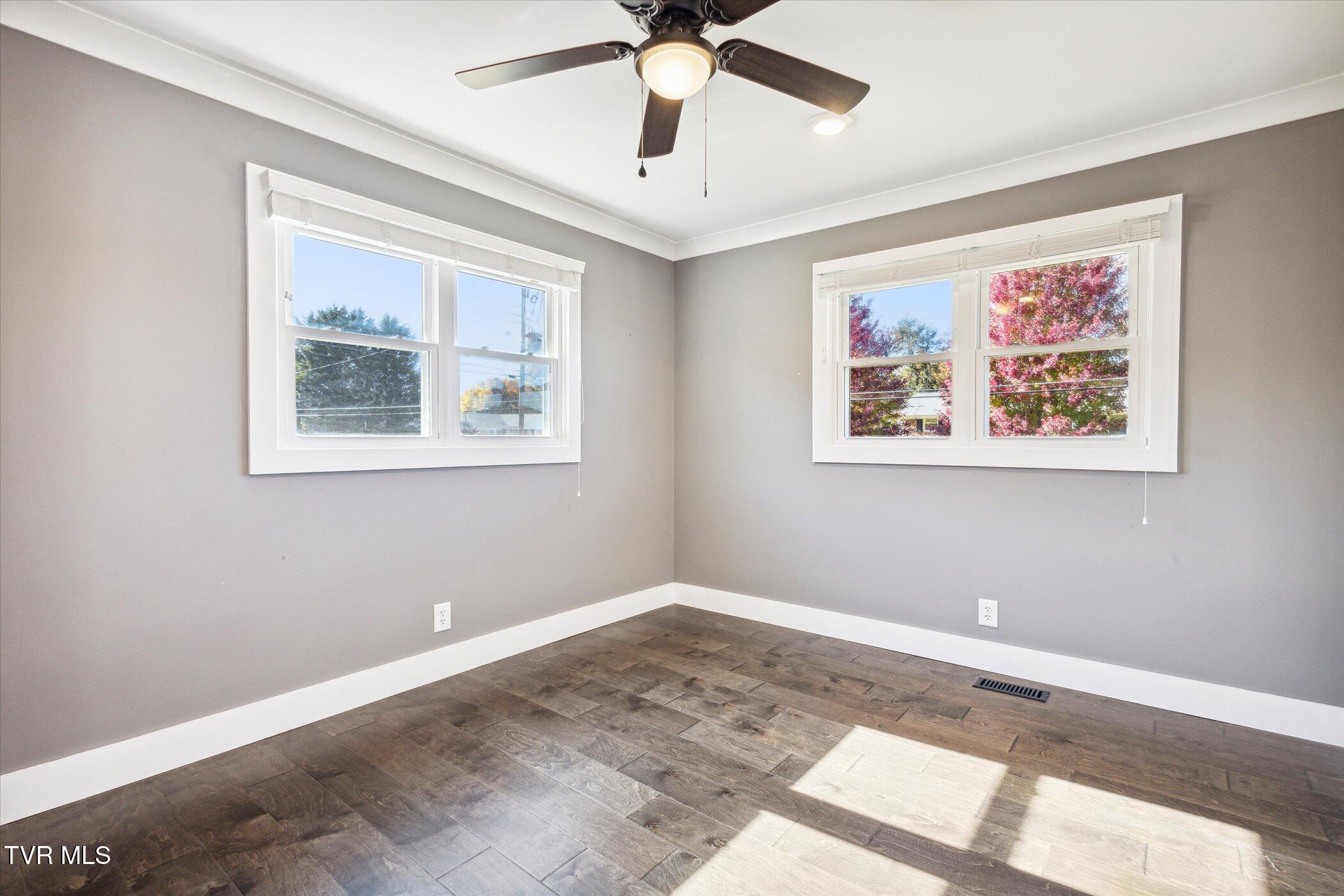 509 Meadow Lane, Kingsport, Tennessee image 18