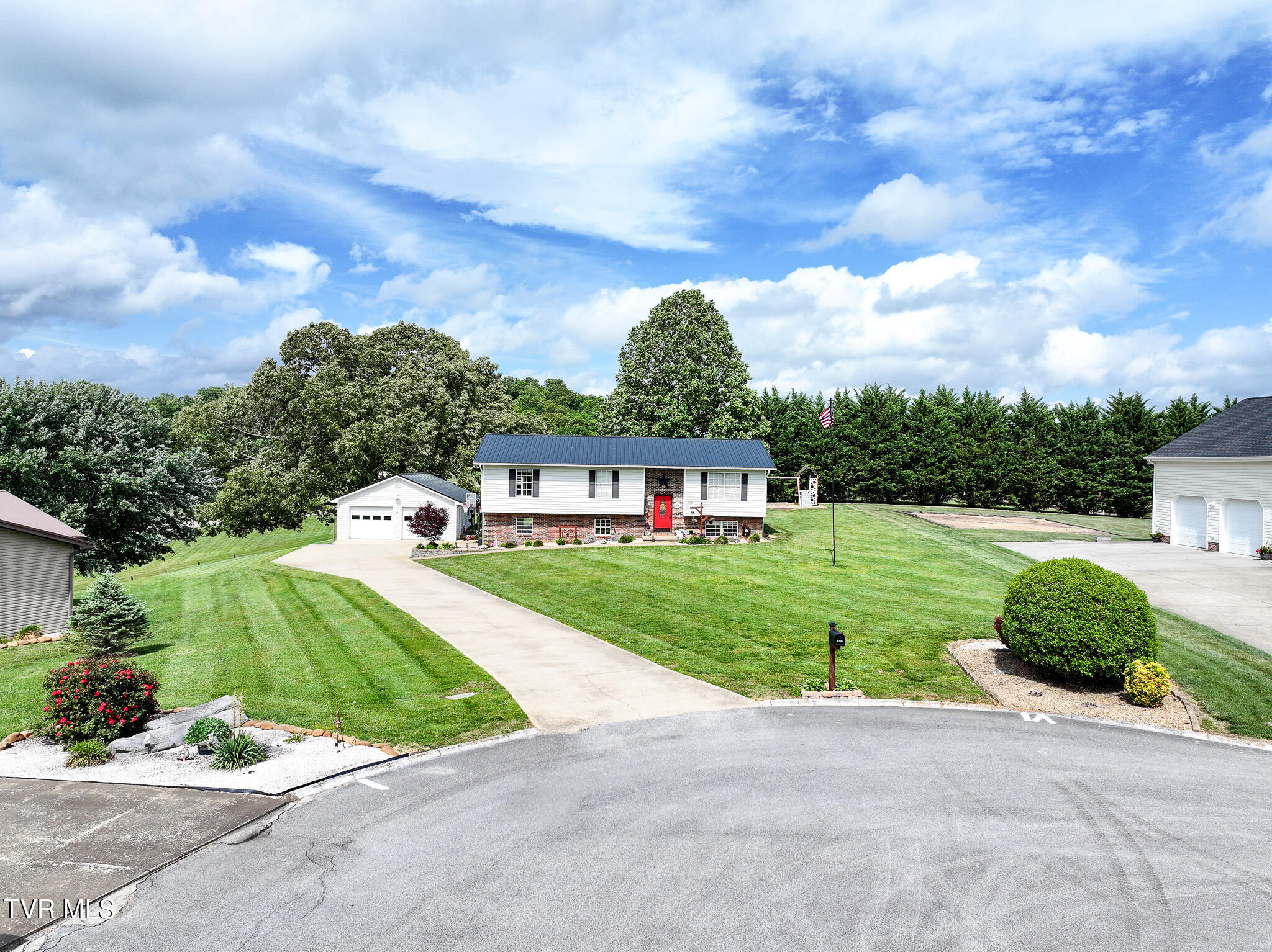 122 Earlington Drive