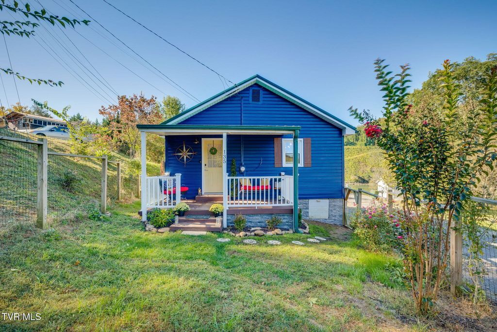 Photo of 135 River Bridge Road, Kingsport, TN 37663 (MLS # 9987110)