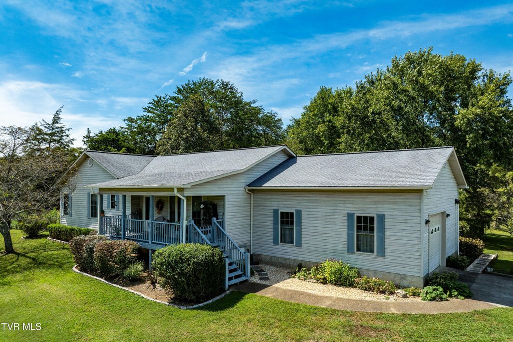Photo of 157 Chuck Road, Rogersville, TN 37857 (MLS # 9985283)