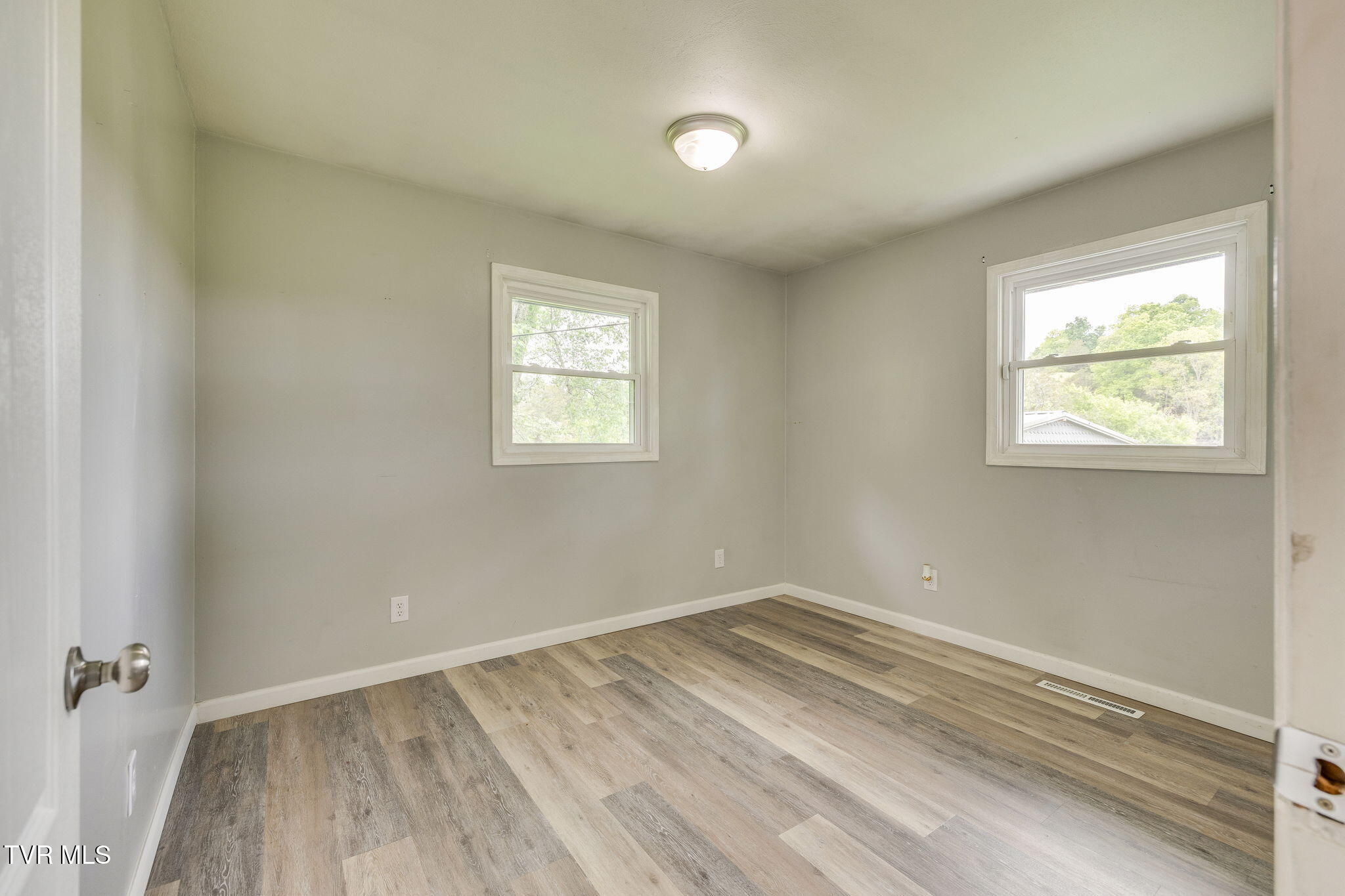 2610 Grassy Creek Road, Greeneville, Tennessee image 21