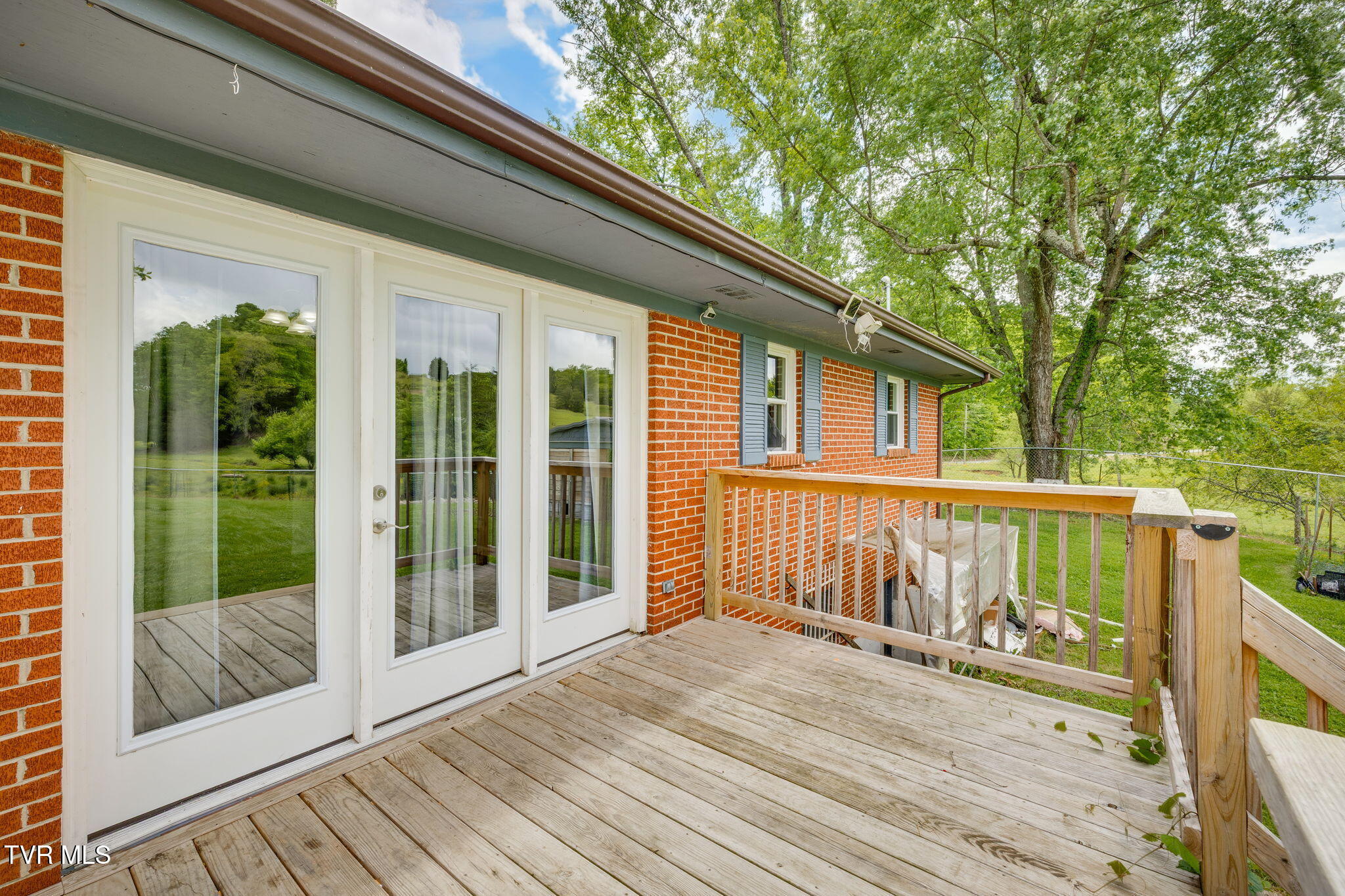 2610 Grassy Creek Road, Greeneville, Tennessee image 32