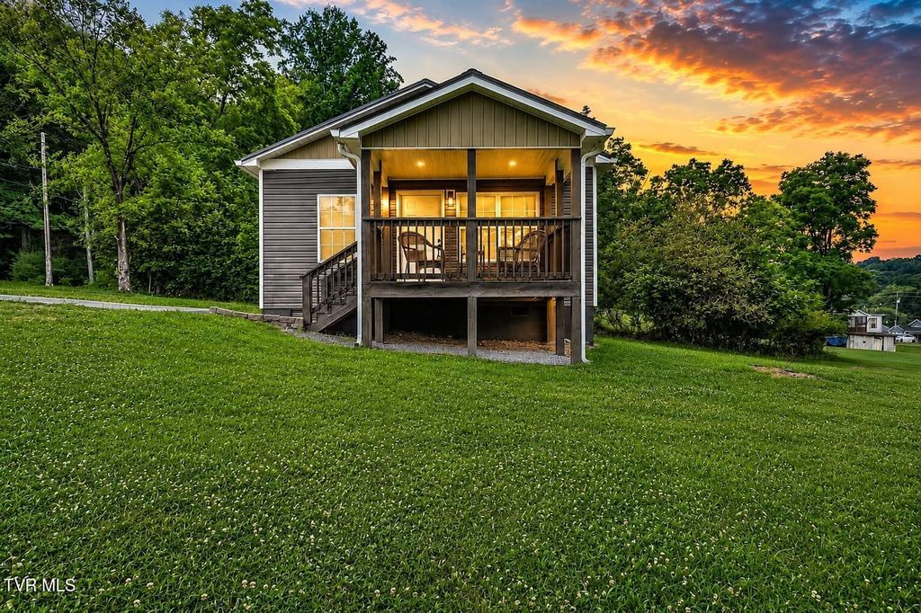 Photo of 2663 Anderson Street, Bristol, TN 37620 (MLS # 9996332)